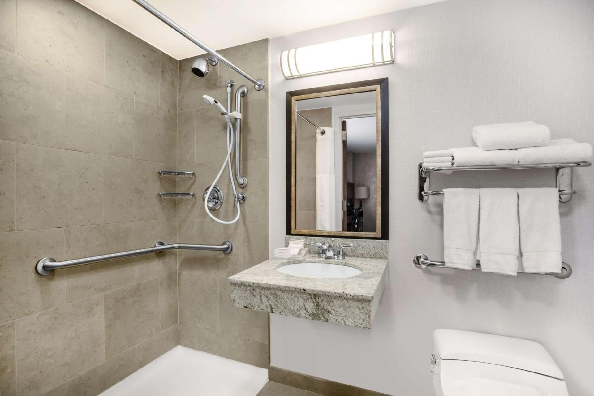 Hilton Garden Inn West 35th Street photo 30