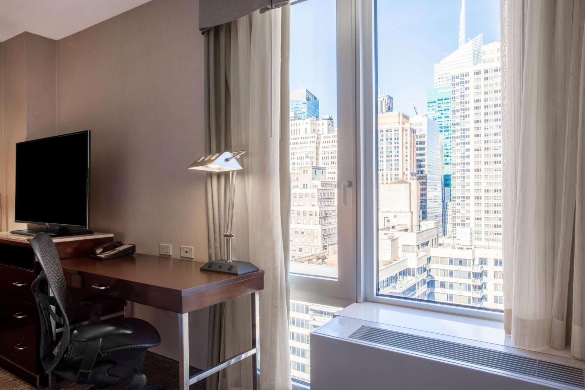 Hilton Garden Inn West 35th Street photo 38