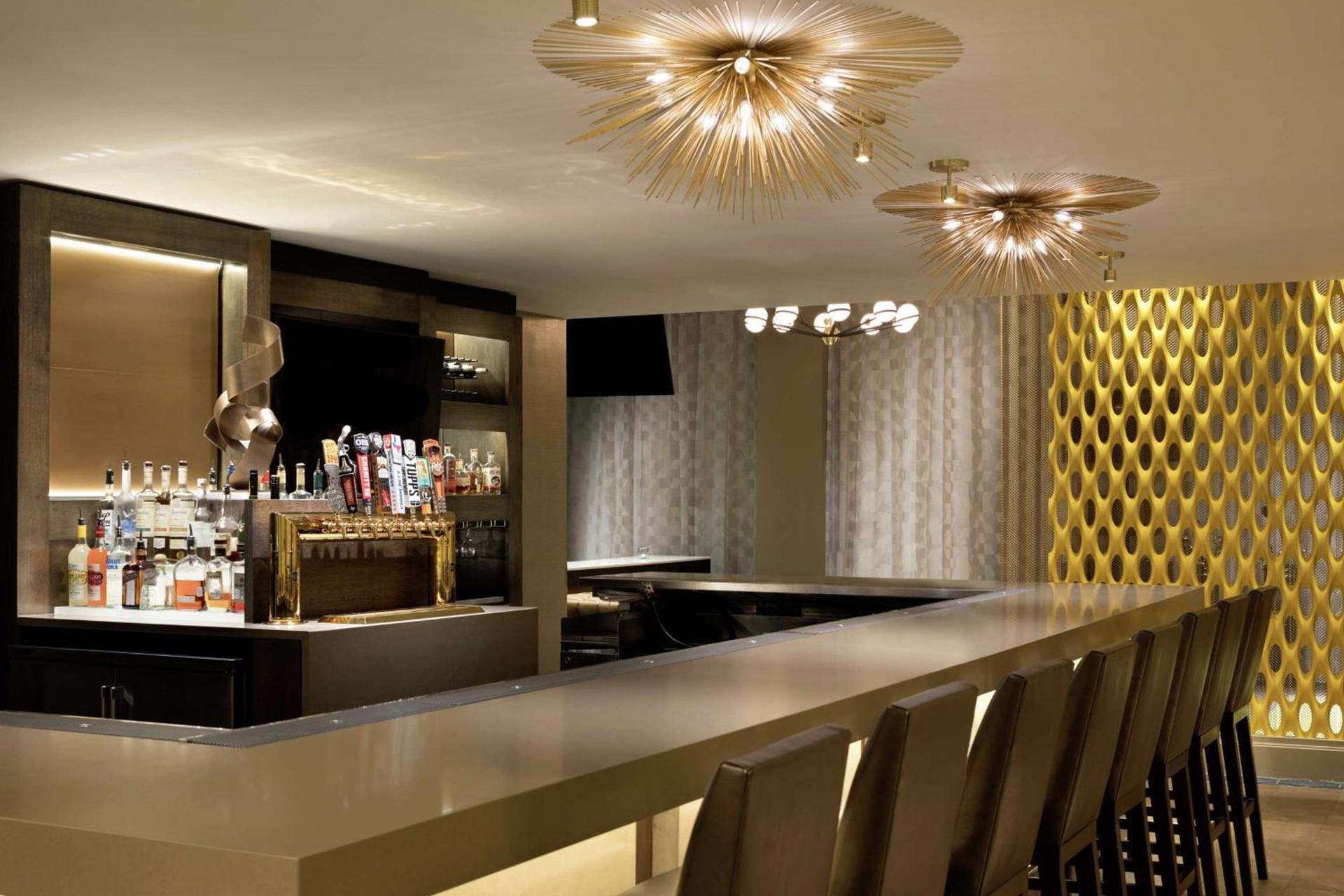 DoubleTree by Hilton Hotel Dallas Campbell Centre photo 6