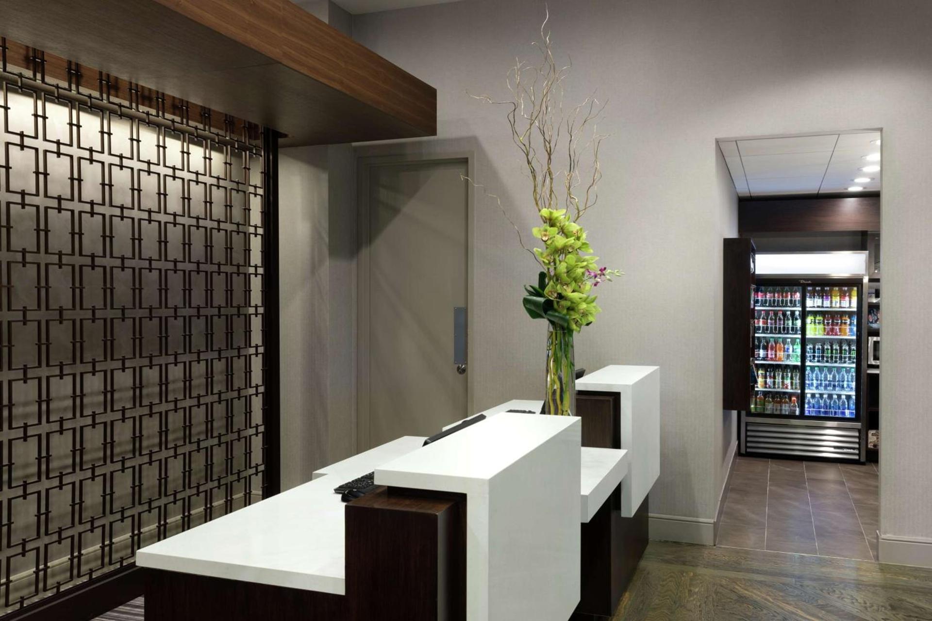 DoubleTree by Hilton Hotel Dallas Campbell Centre photo 8