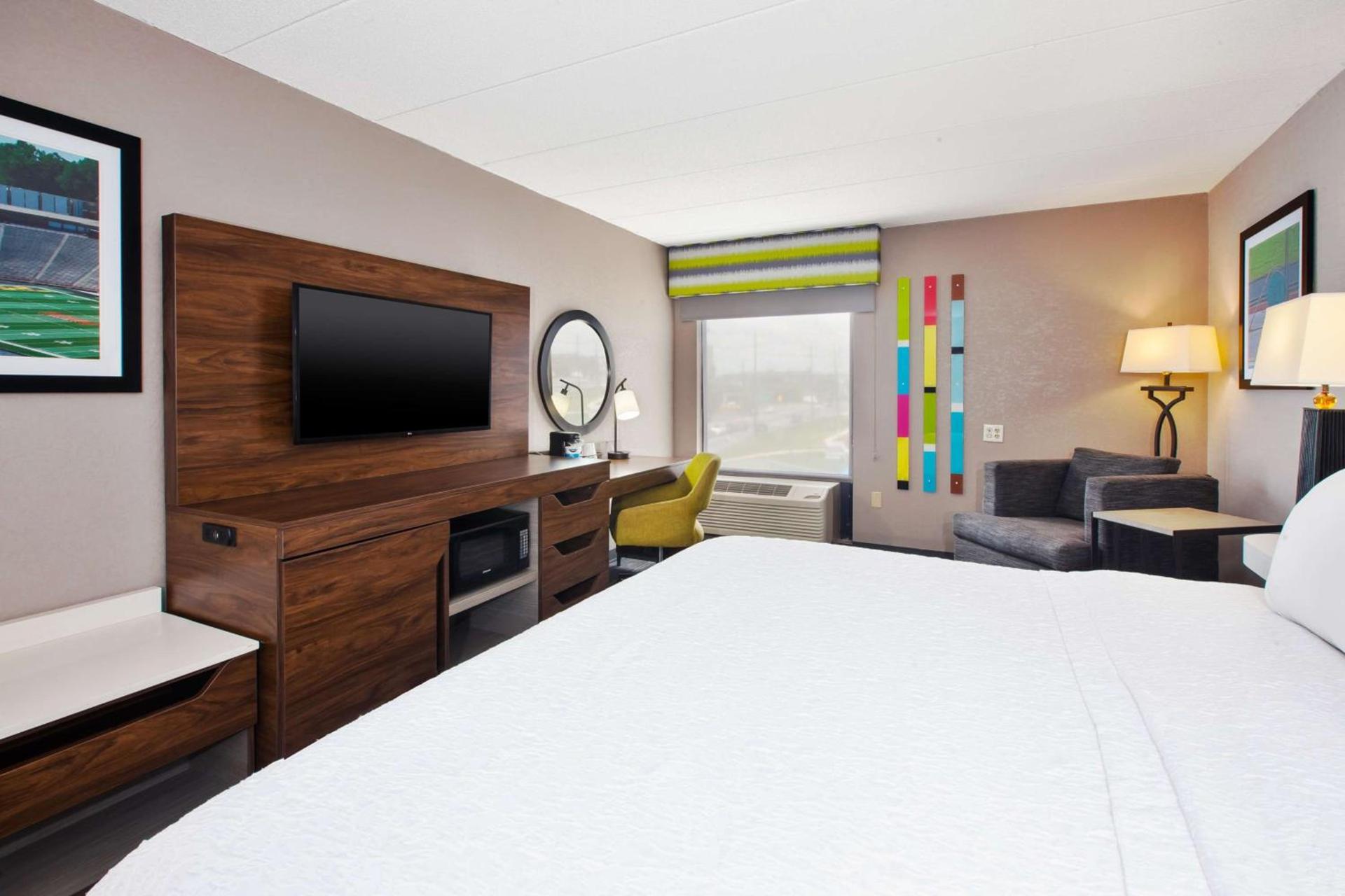 Hampton Inn College Park photo 37