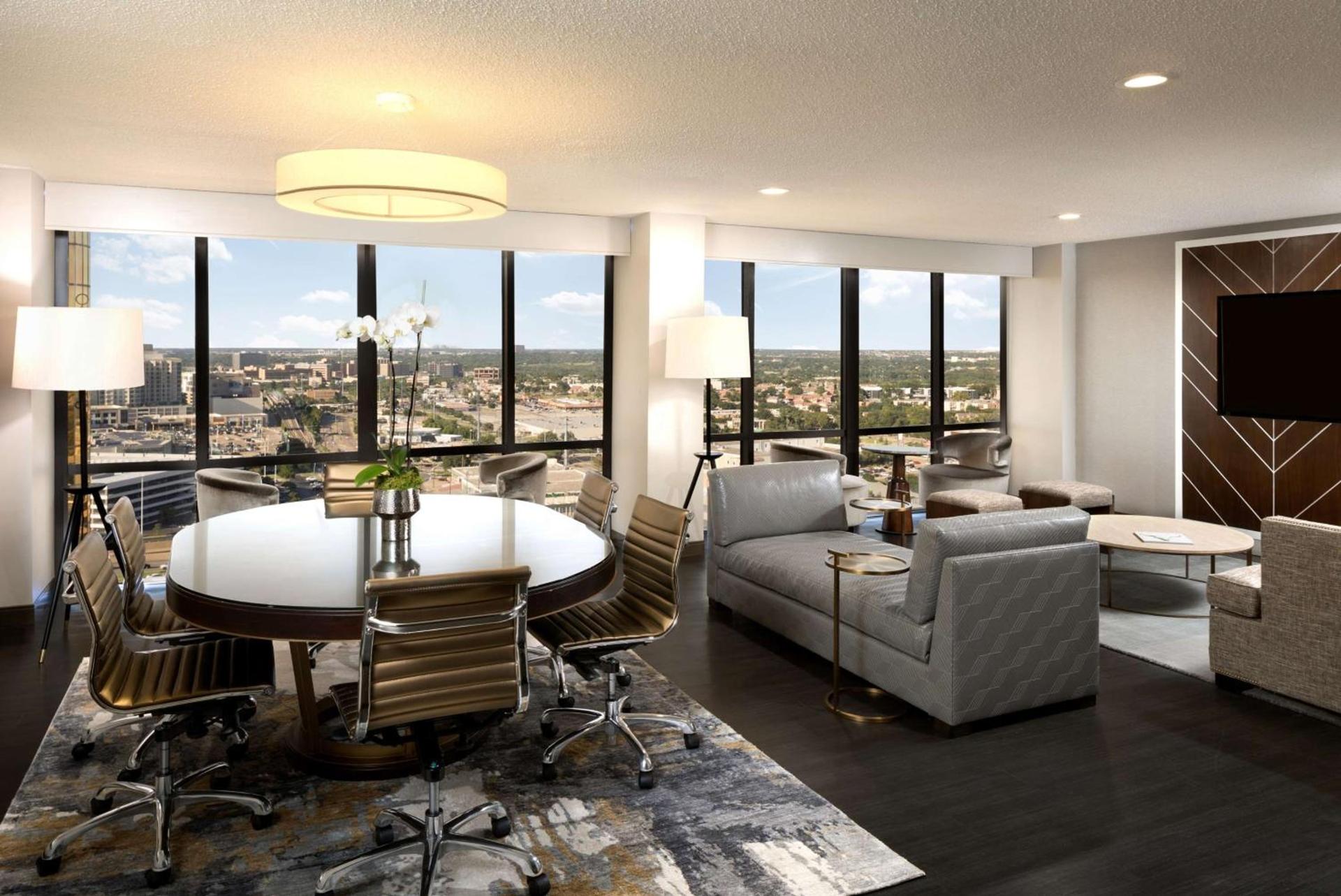 DoubleTree by Hilton Hotel Dallas Campbell Centre photo 39