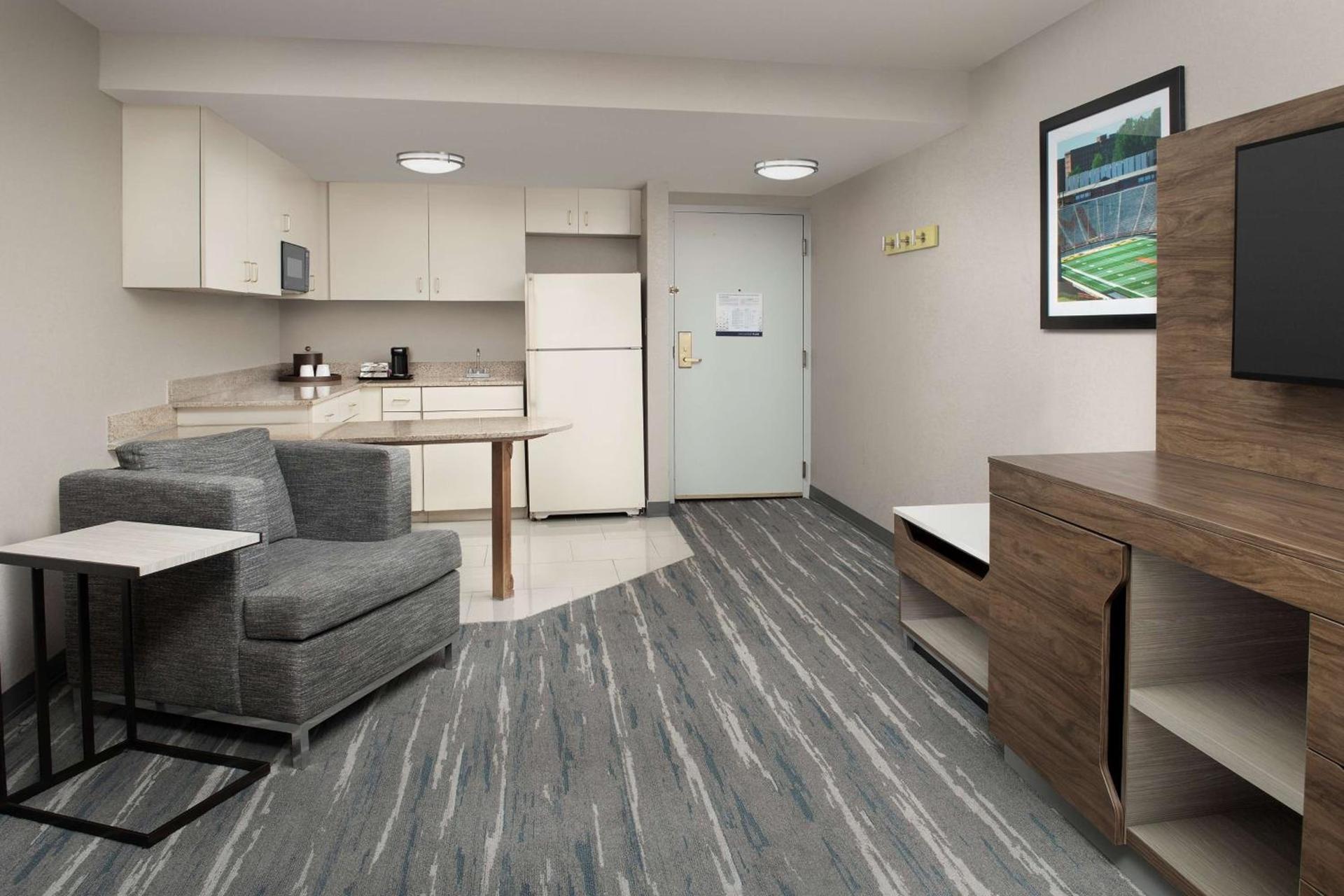 Hampton Inn College Park photo 55
