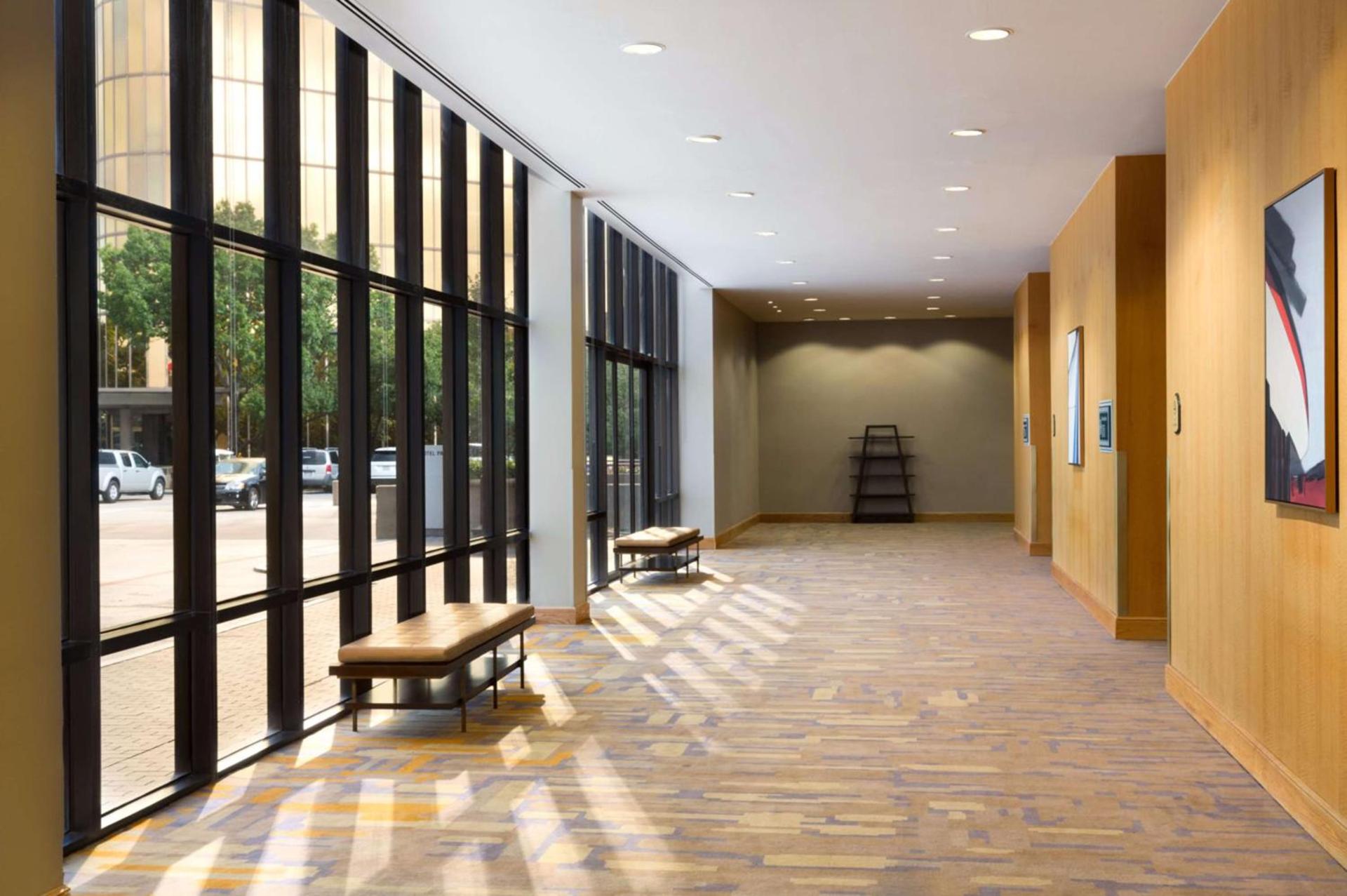 DoubleTree by Hilton Hotel Dallas Campbell Centre photo 43