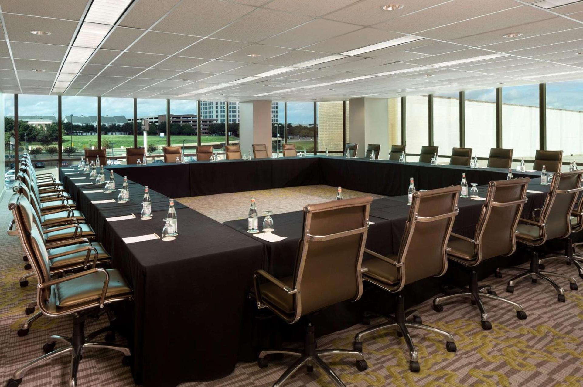 DoubleTree by Hilton Hotel Dallas Campbell Centre photo 52