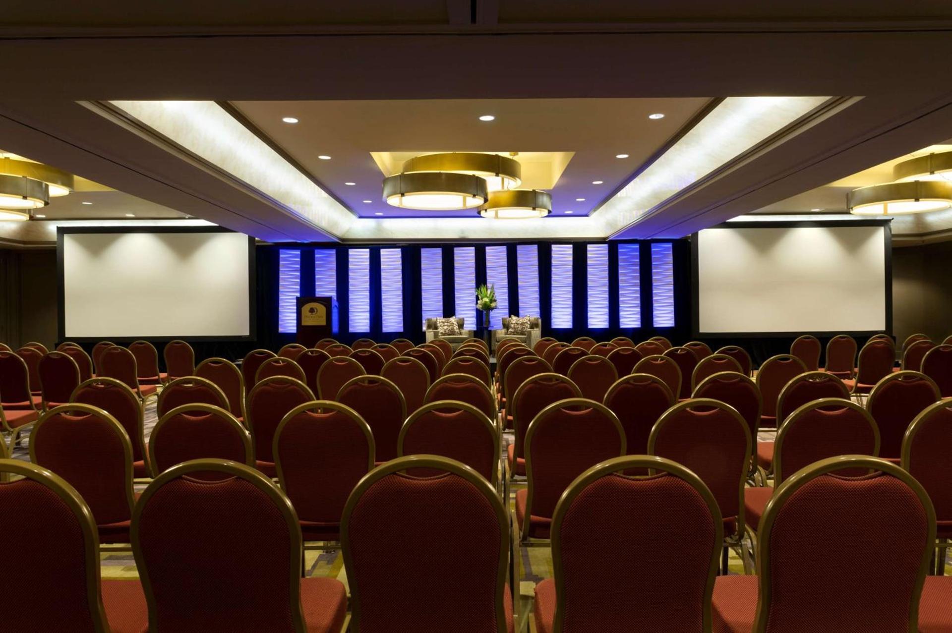 DoubleTree by Hilton Hotel Dallas Campbell Centre photo 55