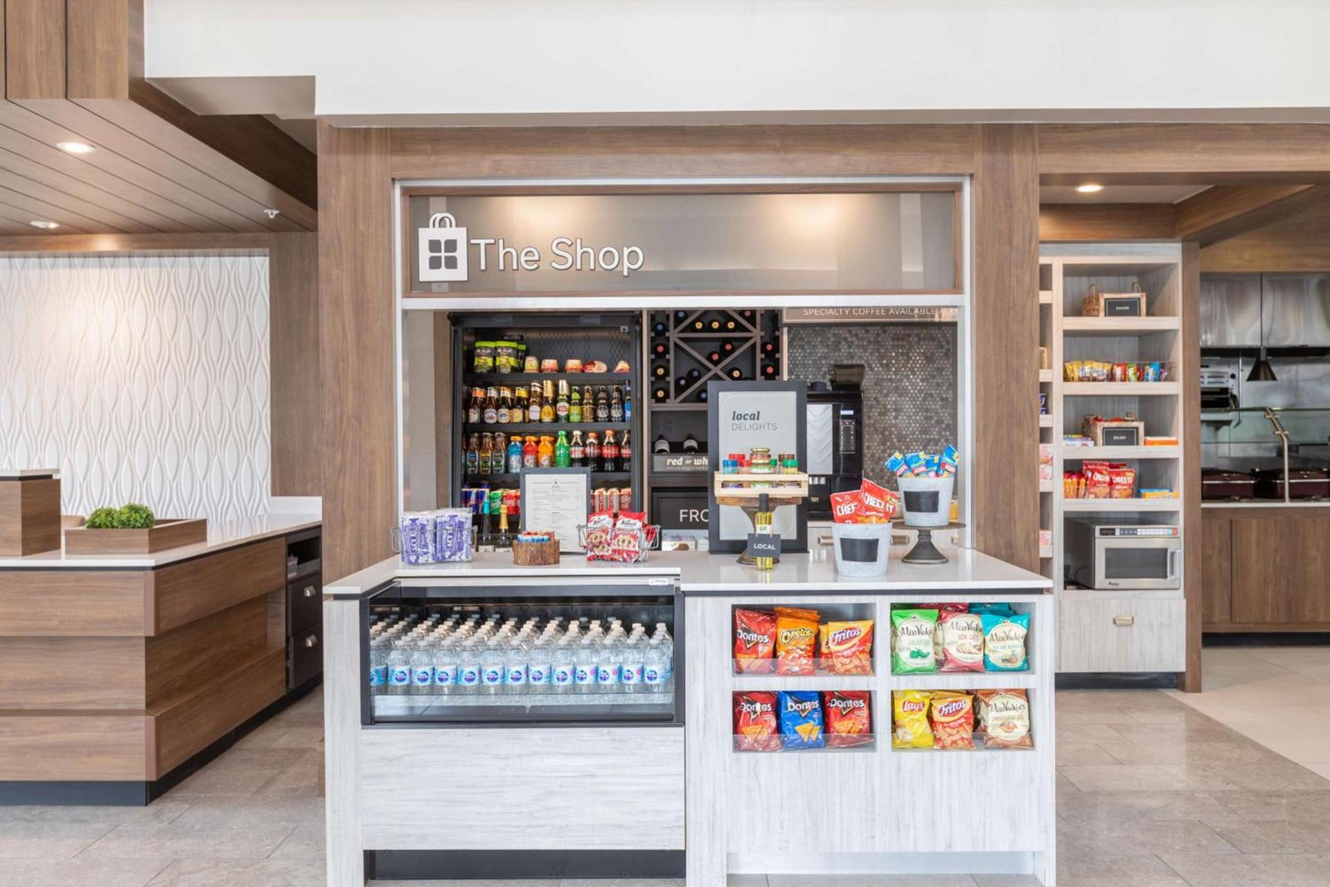 Hilton Garden Inn Gilroy photo 19