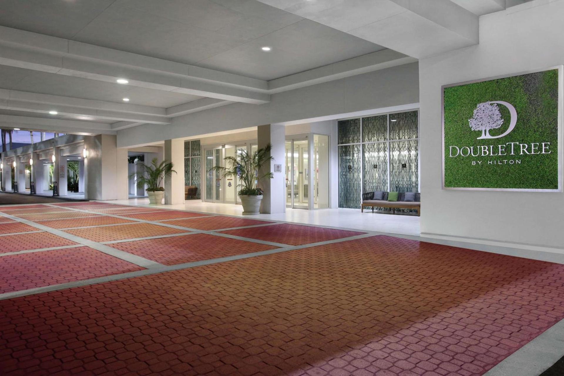 DoubleTree by Hilton at the Entrance to Universal Orlando photo 3
