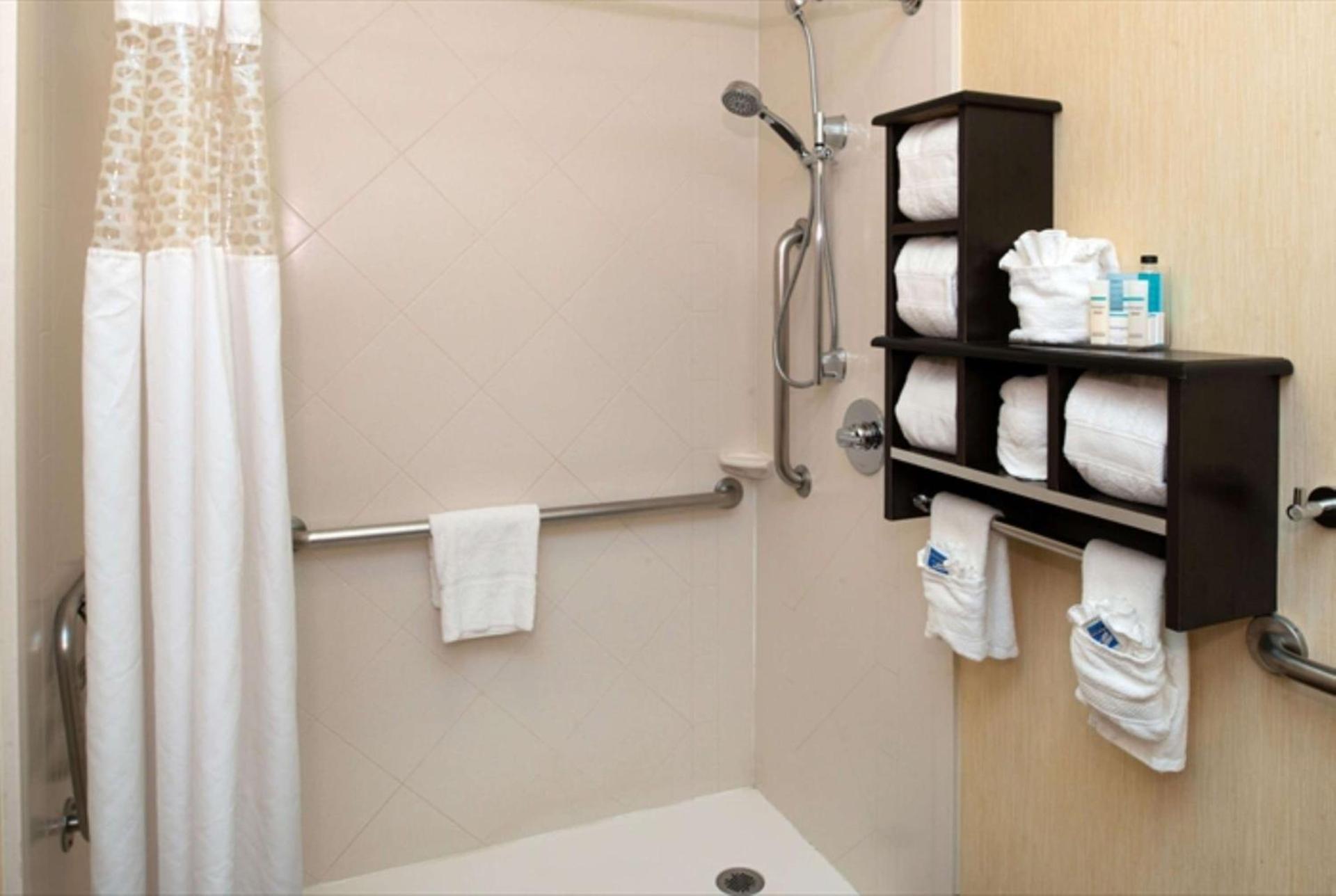 Hampton Inn Glenwood Springs photo 26