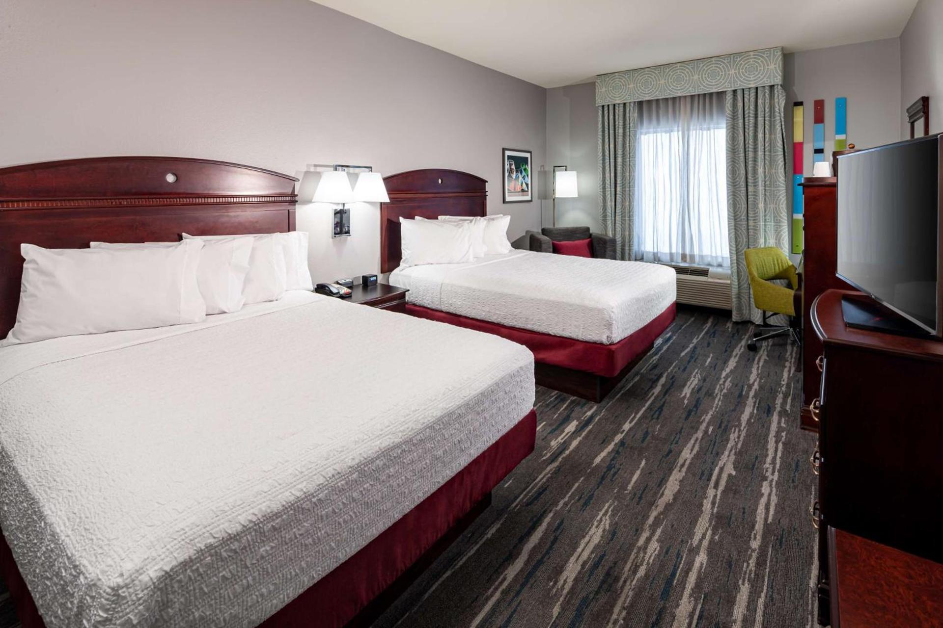 Hampton Inn & Suites Texarkana photo 25