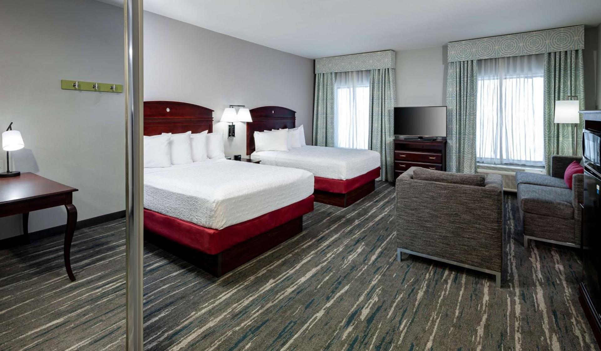 Hampton Inn & Suites Texarkana photo 30