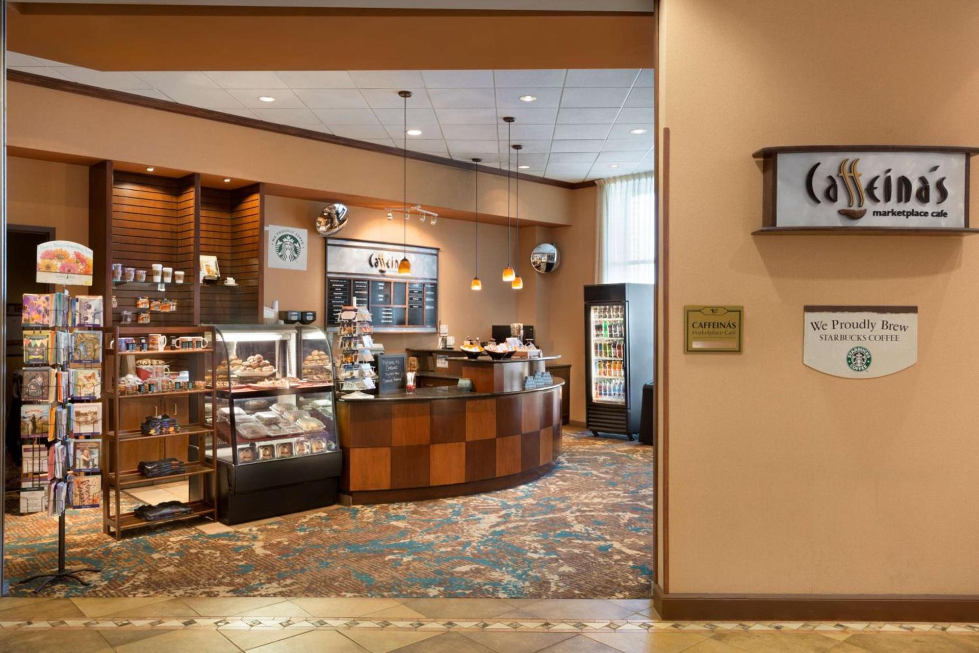 Embassy Suites by Hilton Albuquerque photo 9