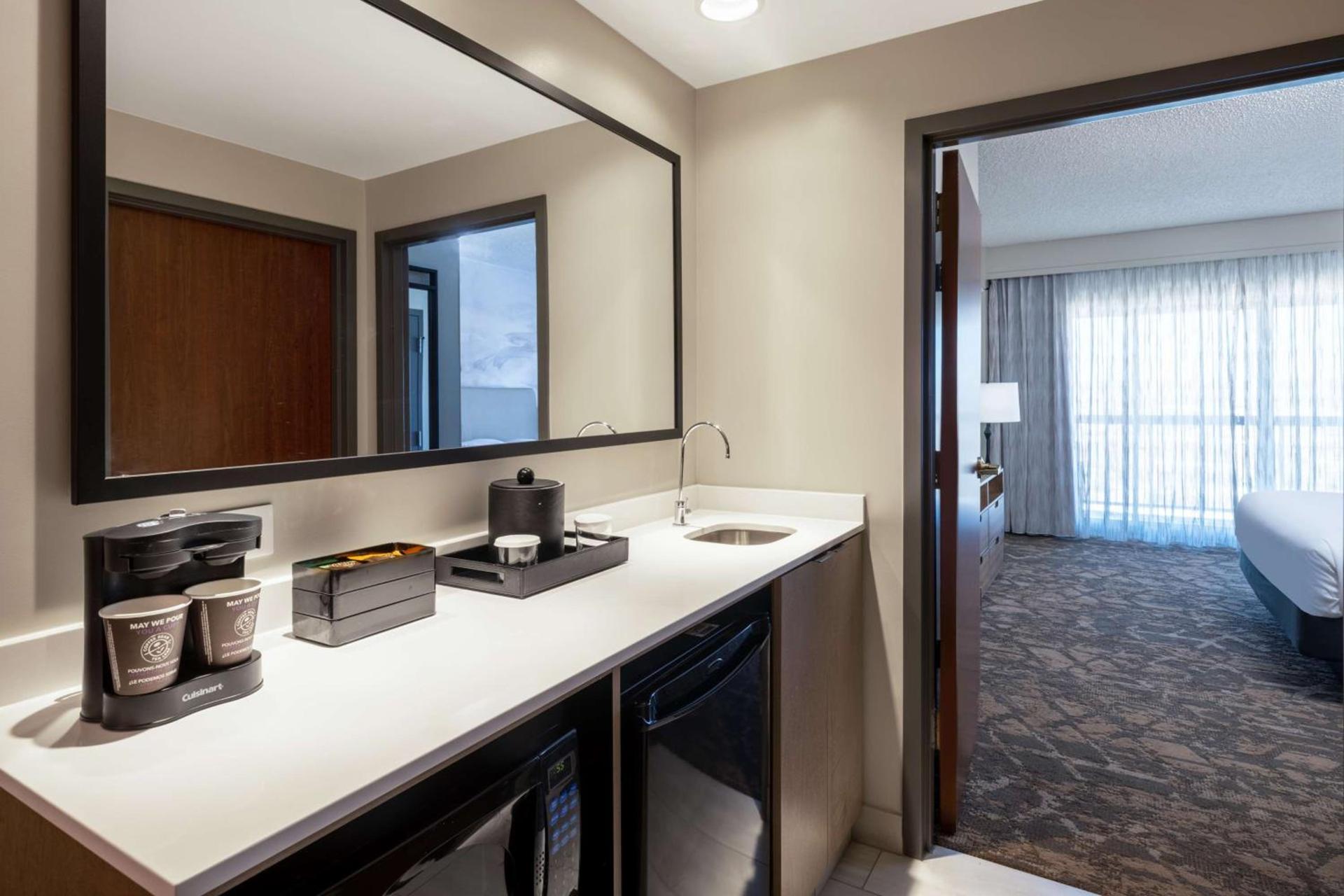 Embassy Suites by Hilton Albuquerque photo 19