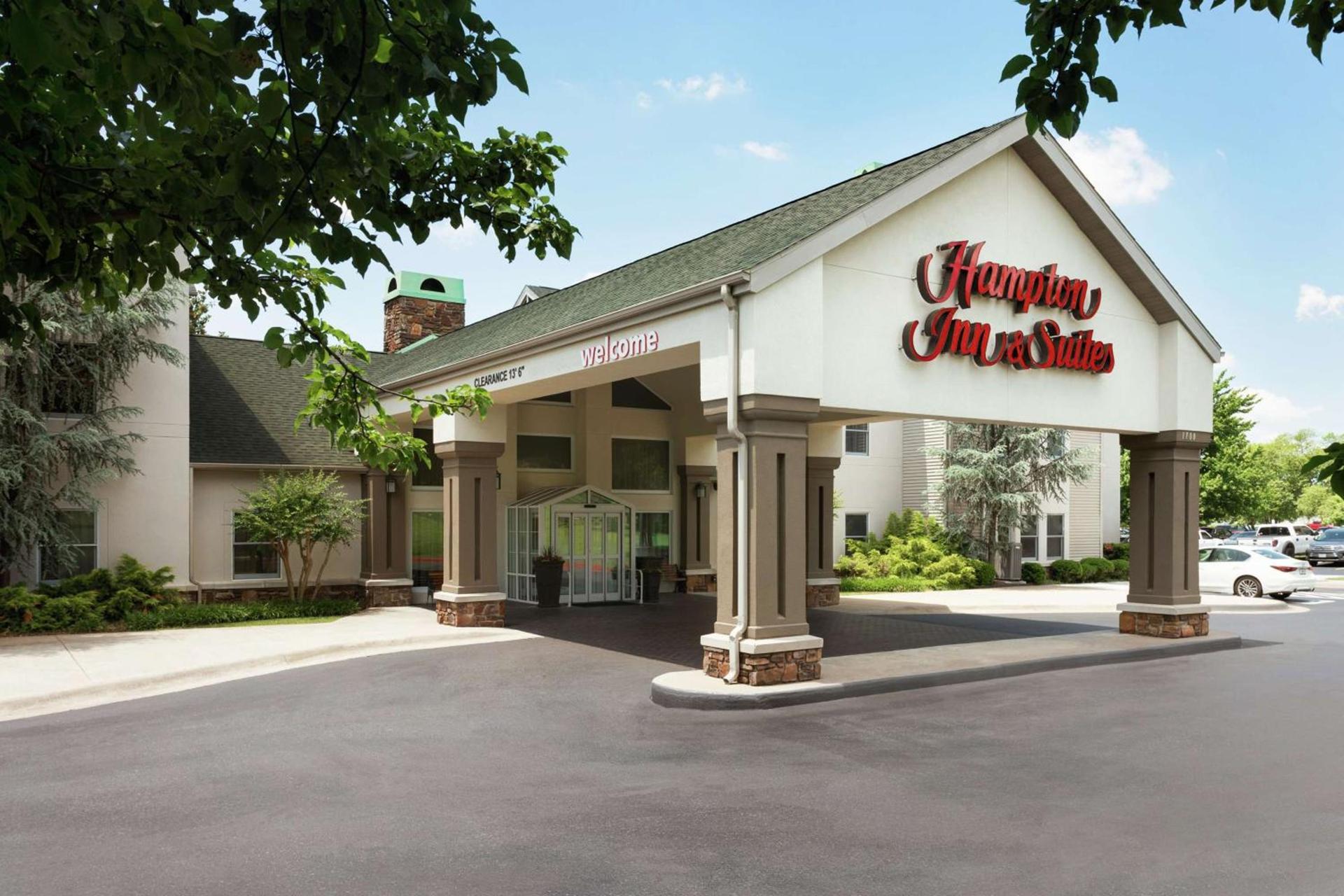 Hampton Inn and Suites Springdale — hotel in Springdale