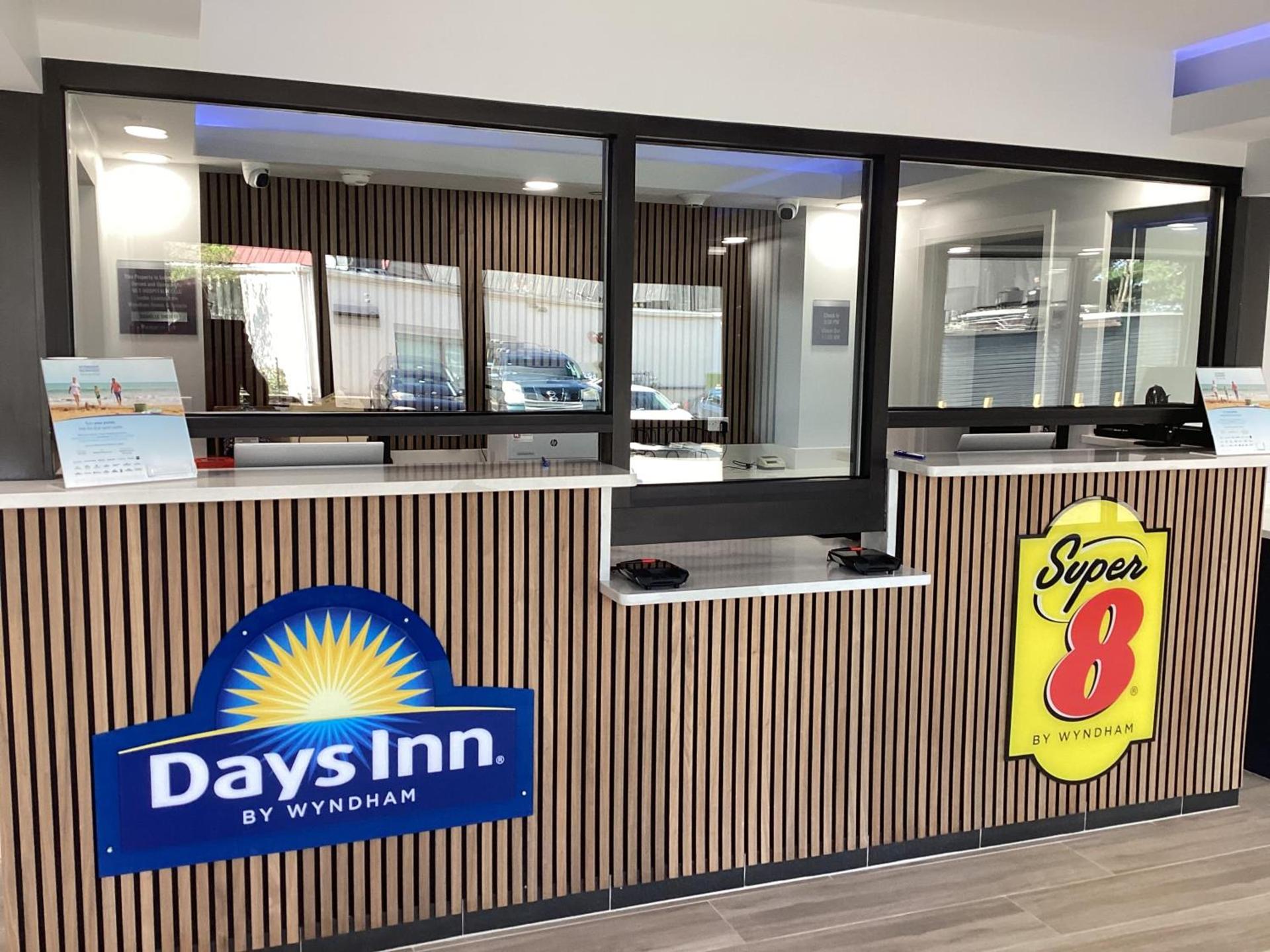 Days-Inn by Wyndham Baltimore Northwest photo 27