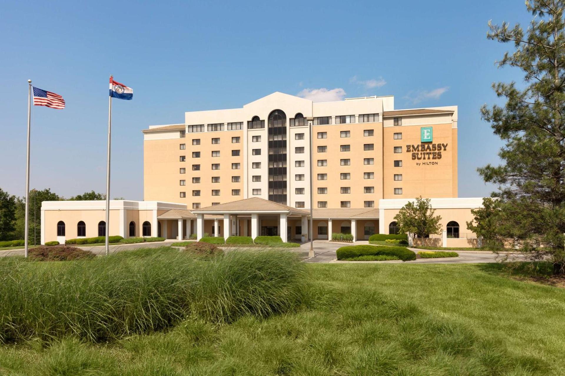Embassy Suites by Hilton Kansas City International Airport photo 1