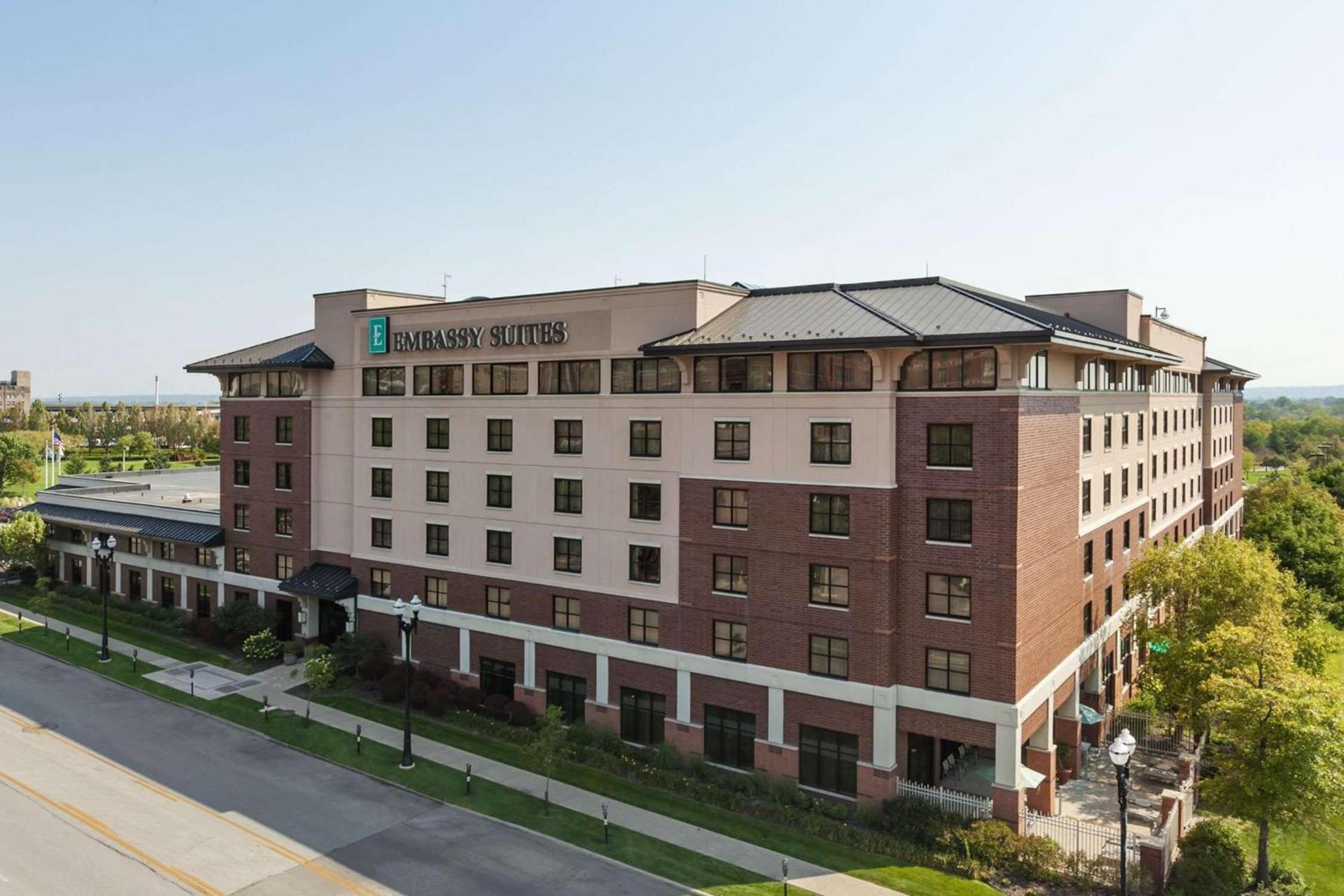 Embassy Suites by Hilton Omaha Downtown Old Market — hotel in Omaha