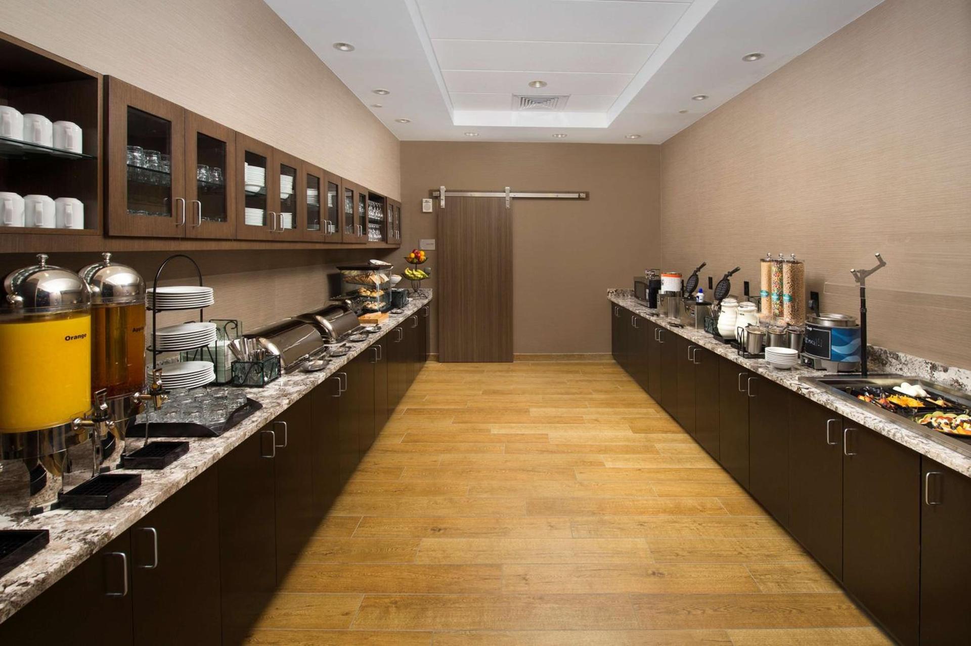 Homewood Suites by Hilton Washington DC NoMa Union Station photo 18