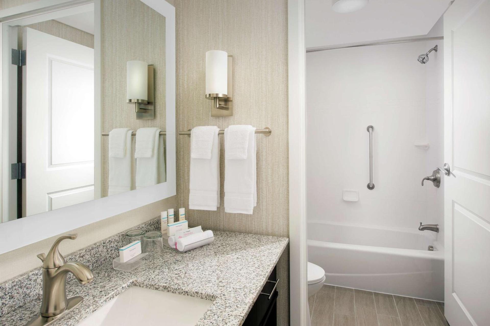 Homewood Suites by Hilton Washington DC NoMa Union Station photo 26