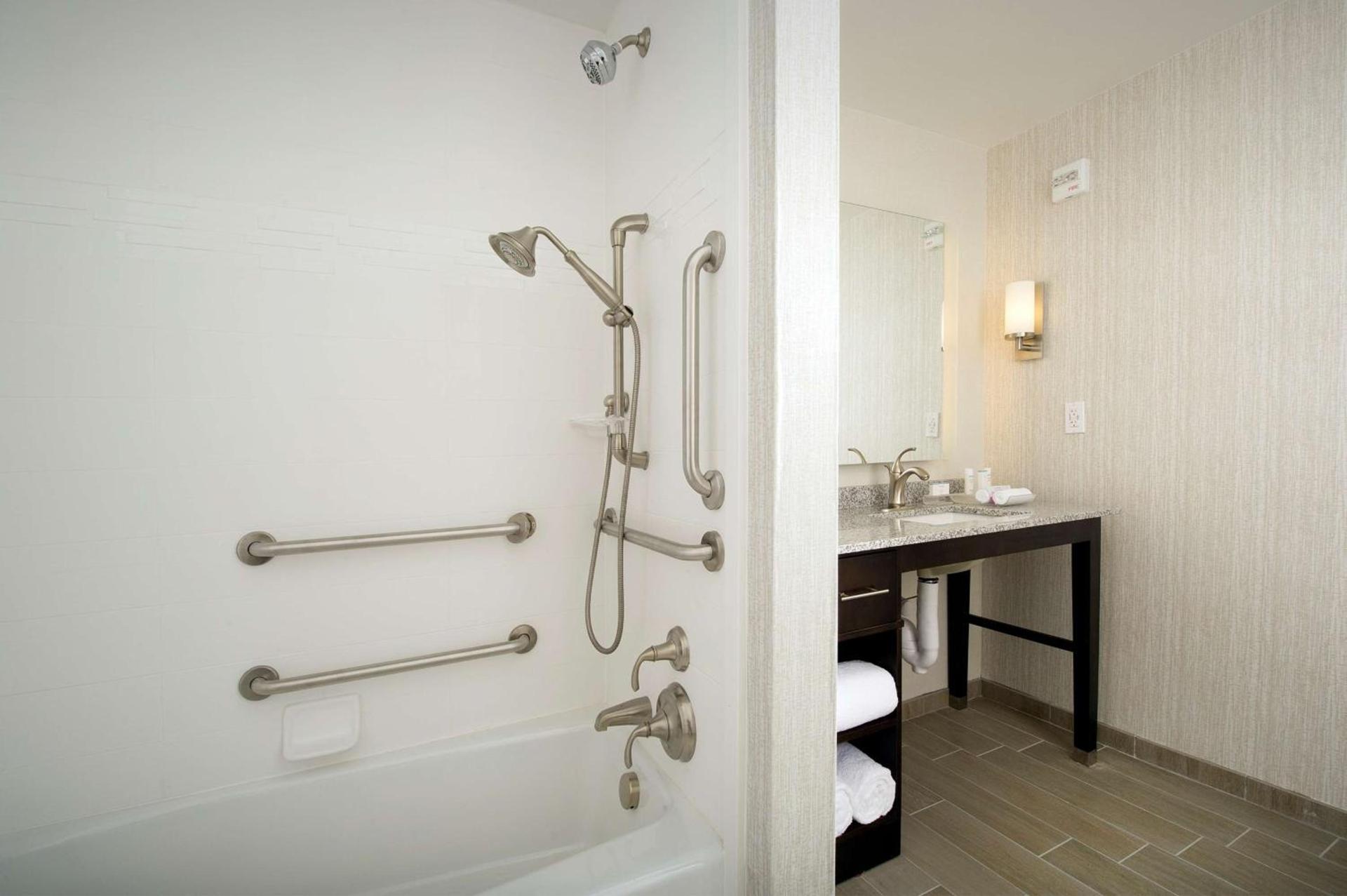 Homewood Suites by Hilton Washington DC NoMa Union Station photo 38