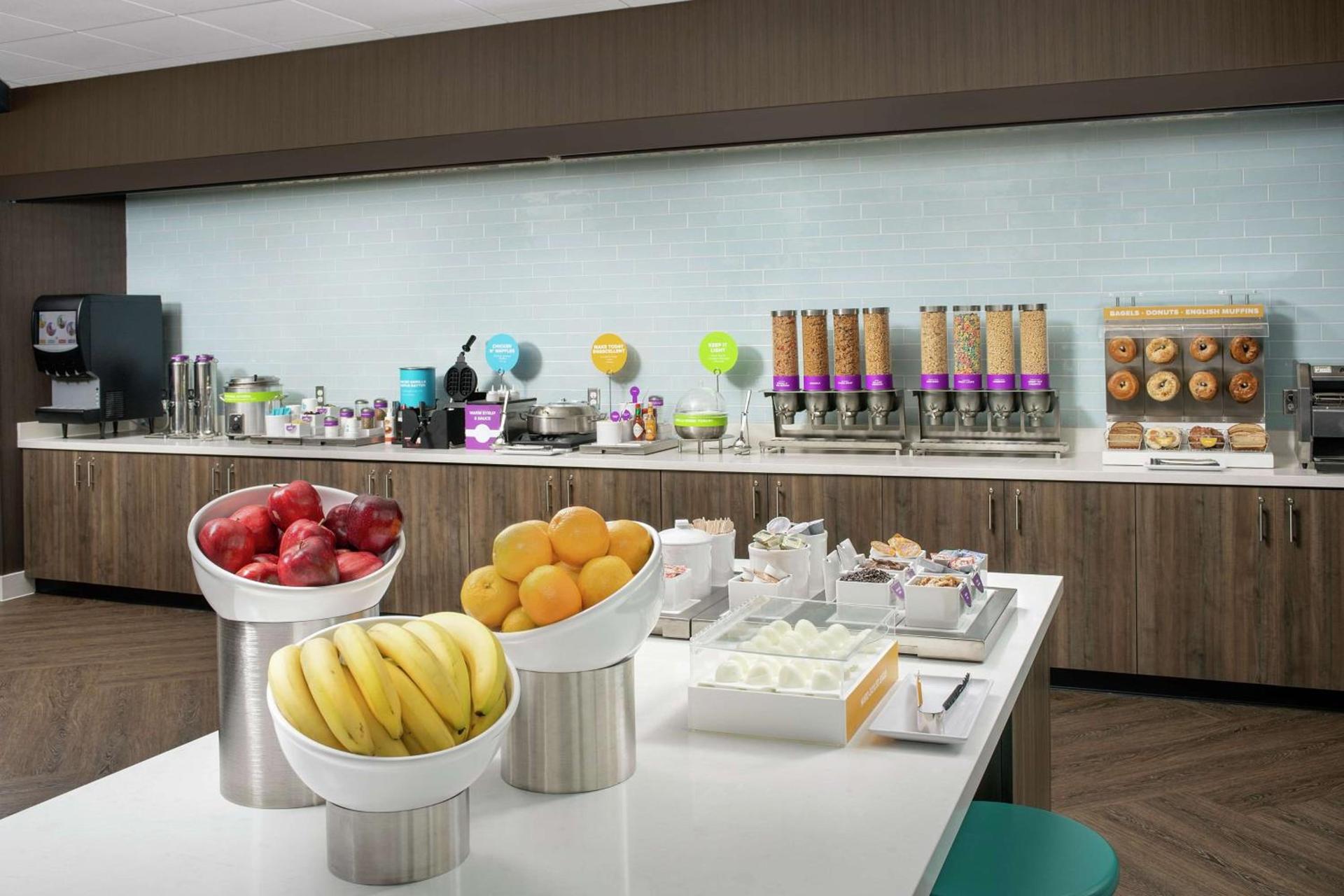 Tru By Hilton Denver Airport Tower Road photo 12