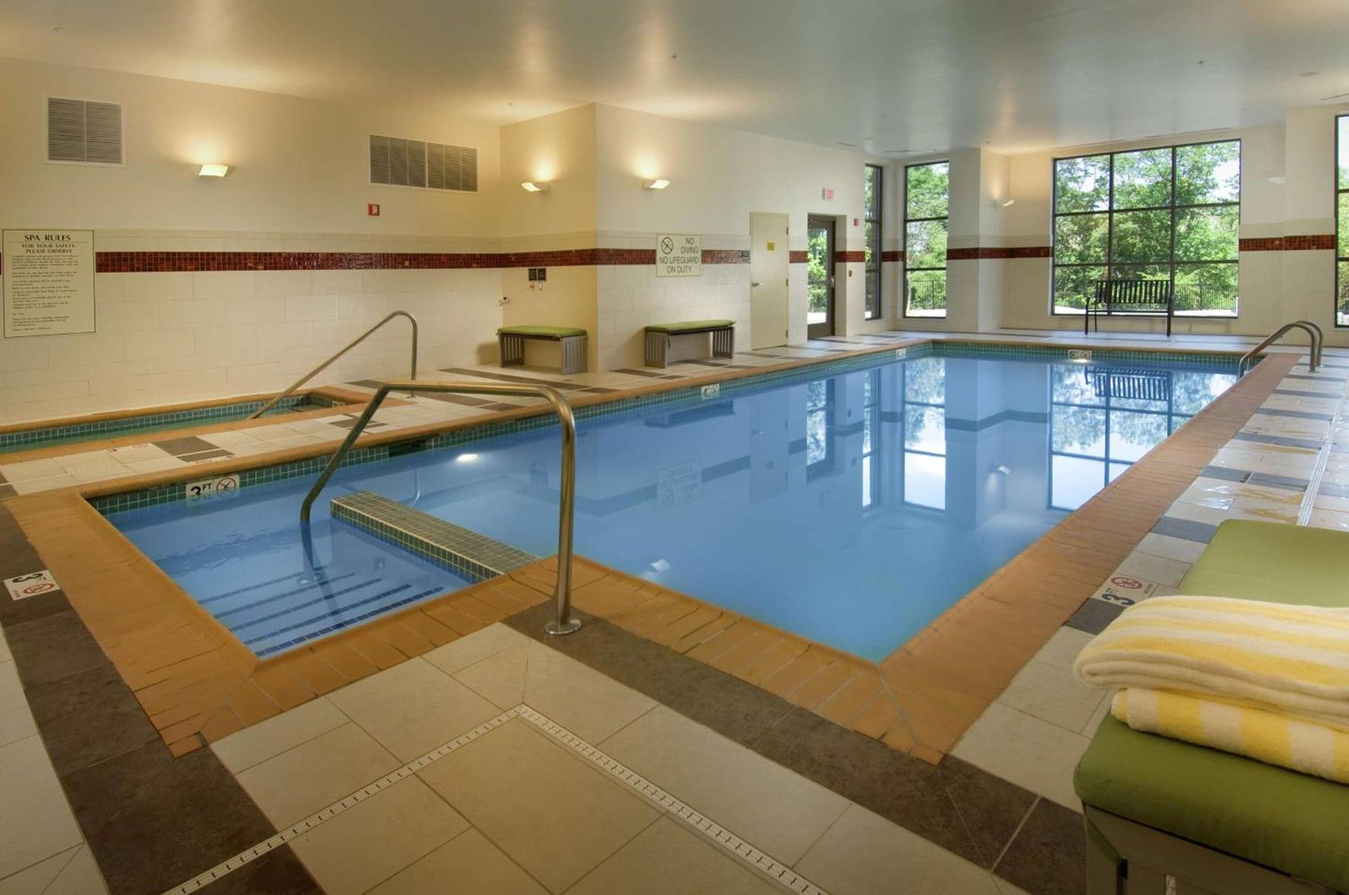 DoubleTree by Hilton Dulles Airport-Sterling photo 5