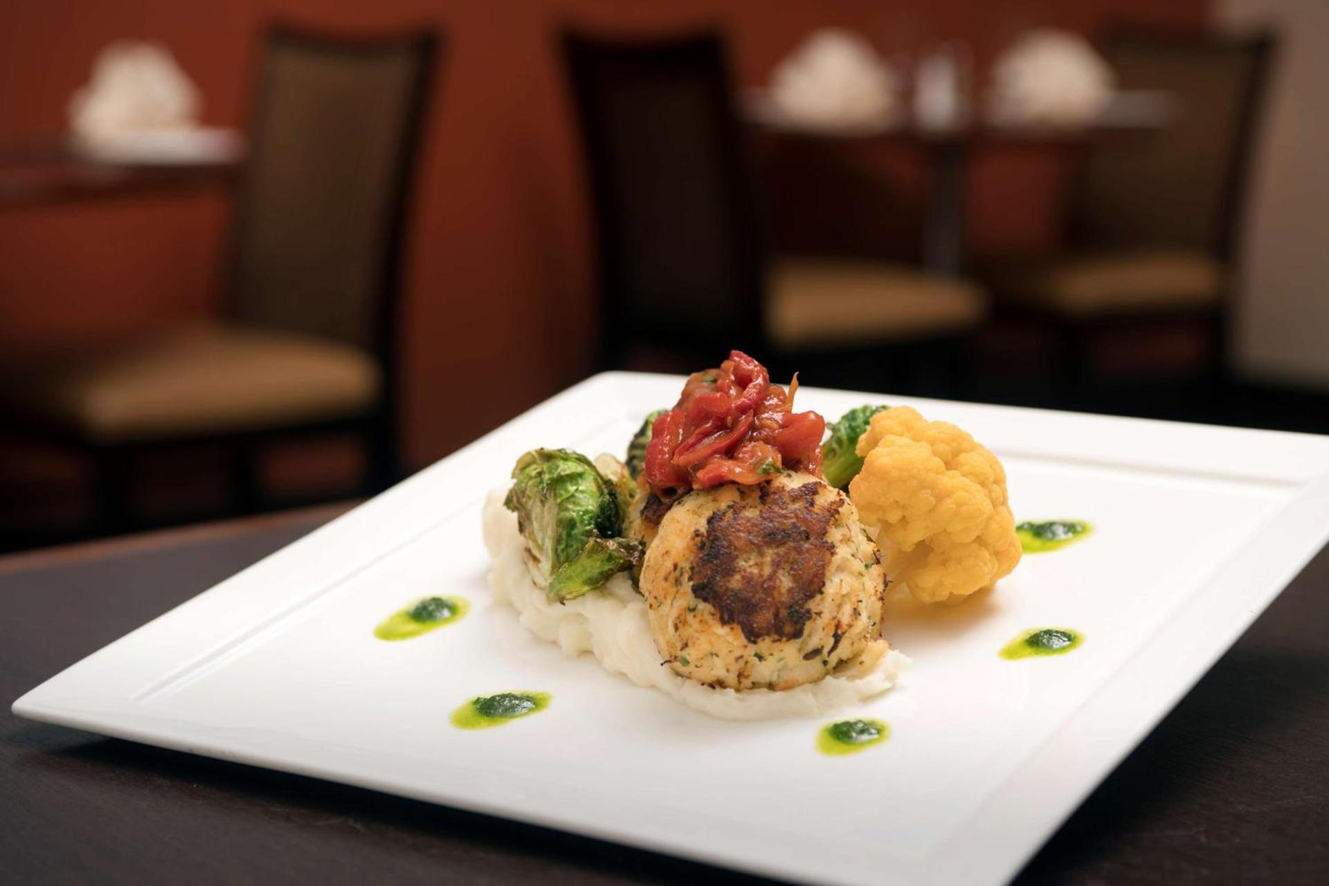 DoubleTree by Hilton Dulles Airport-Sterling photo 38