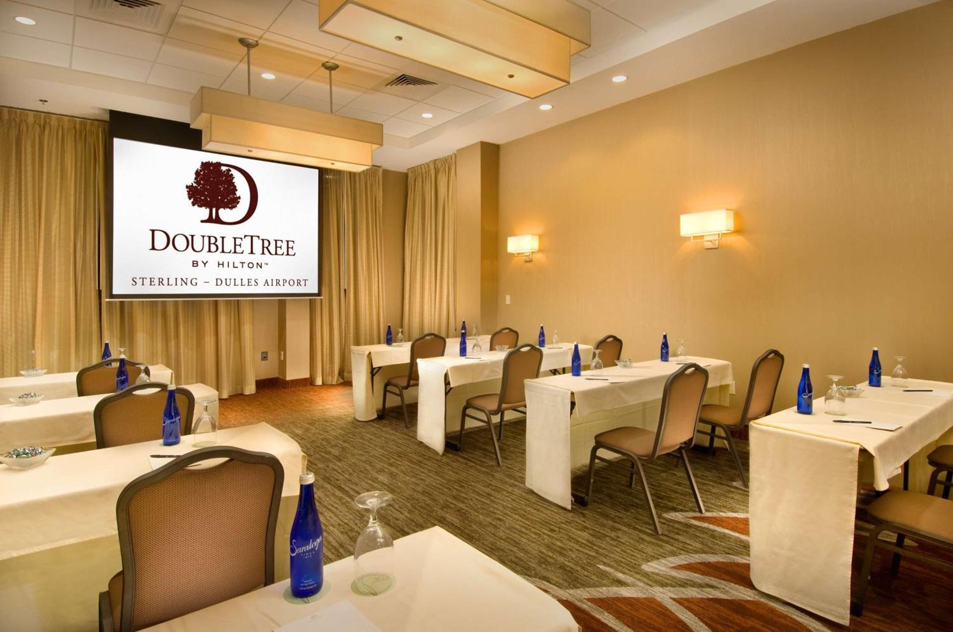 DoubleTree by Hilton Dulles Airport-Sterling photo 14