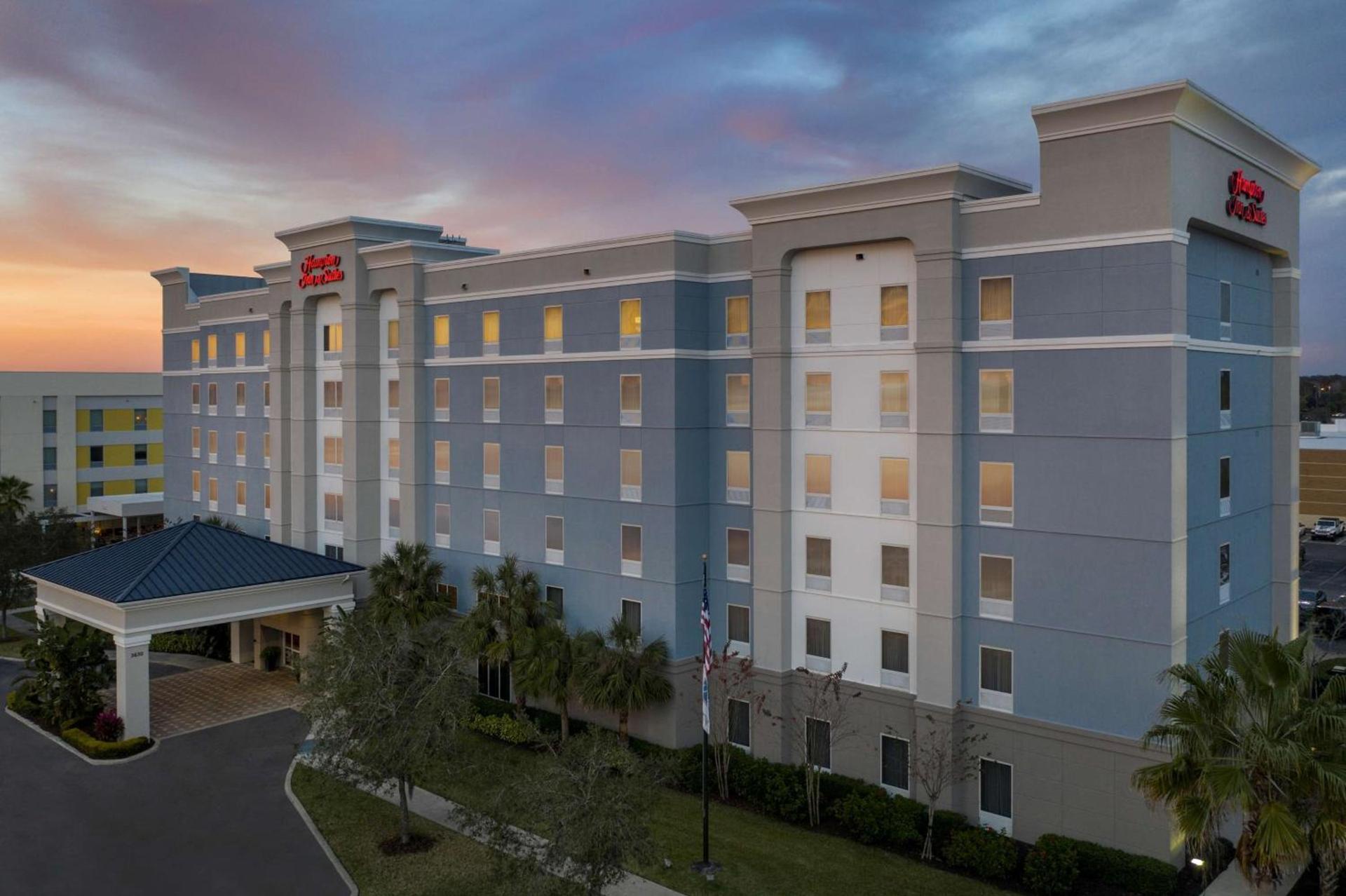 Hampton Inn & Suites Lakeland-South Polk Parkway photo 2