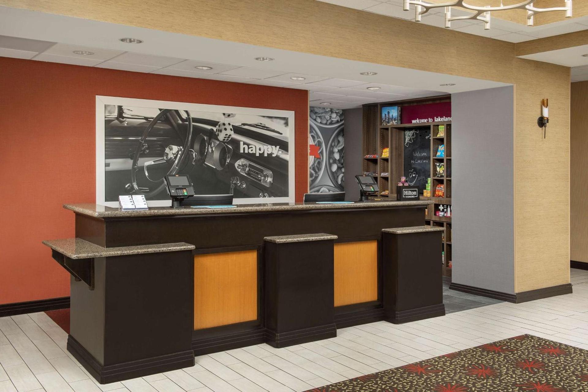 Hampton Inn & Suites Lakeland-South Polk Parkway photo 4
