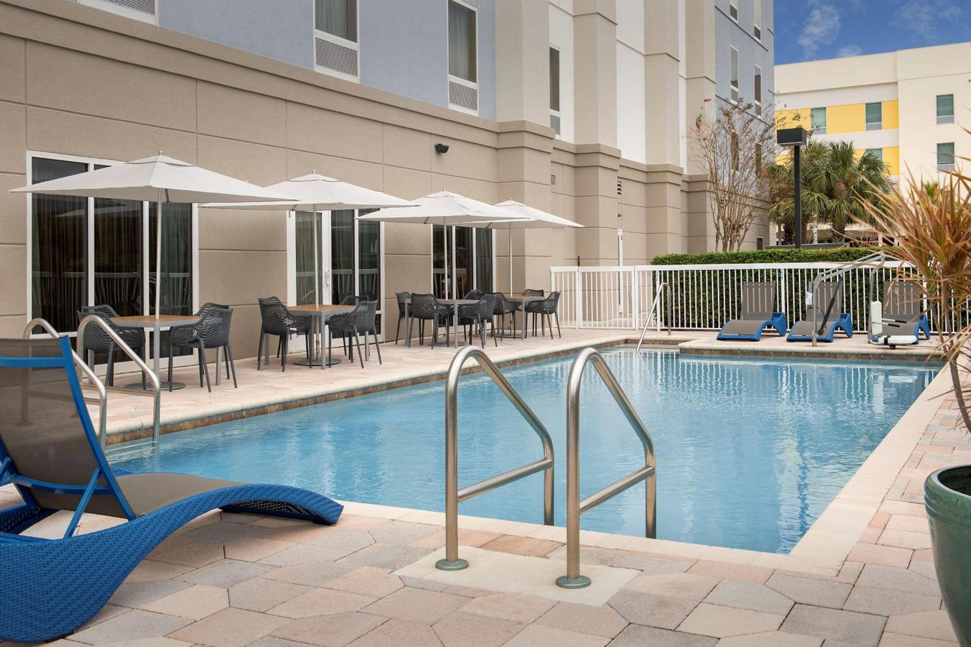Hampton Inn & Suites Lakeland-South Polk Parkway photo 6
