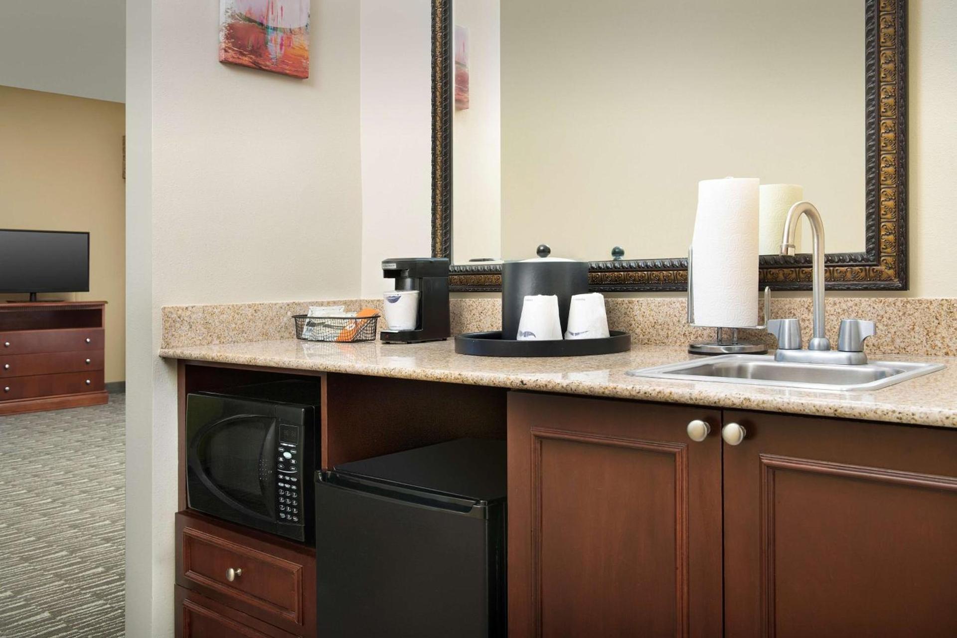 Hampton Inn & Suites Lakeland-South Polk Parkway photo 32