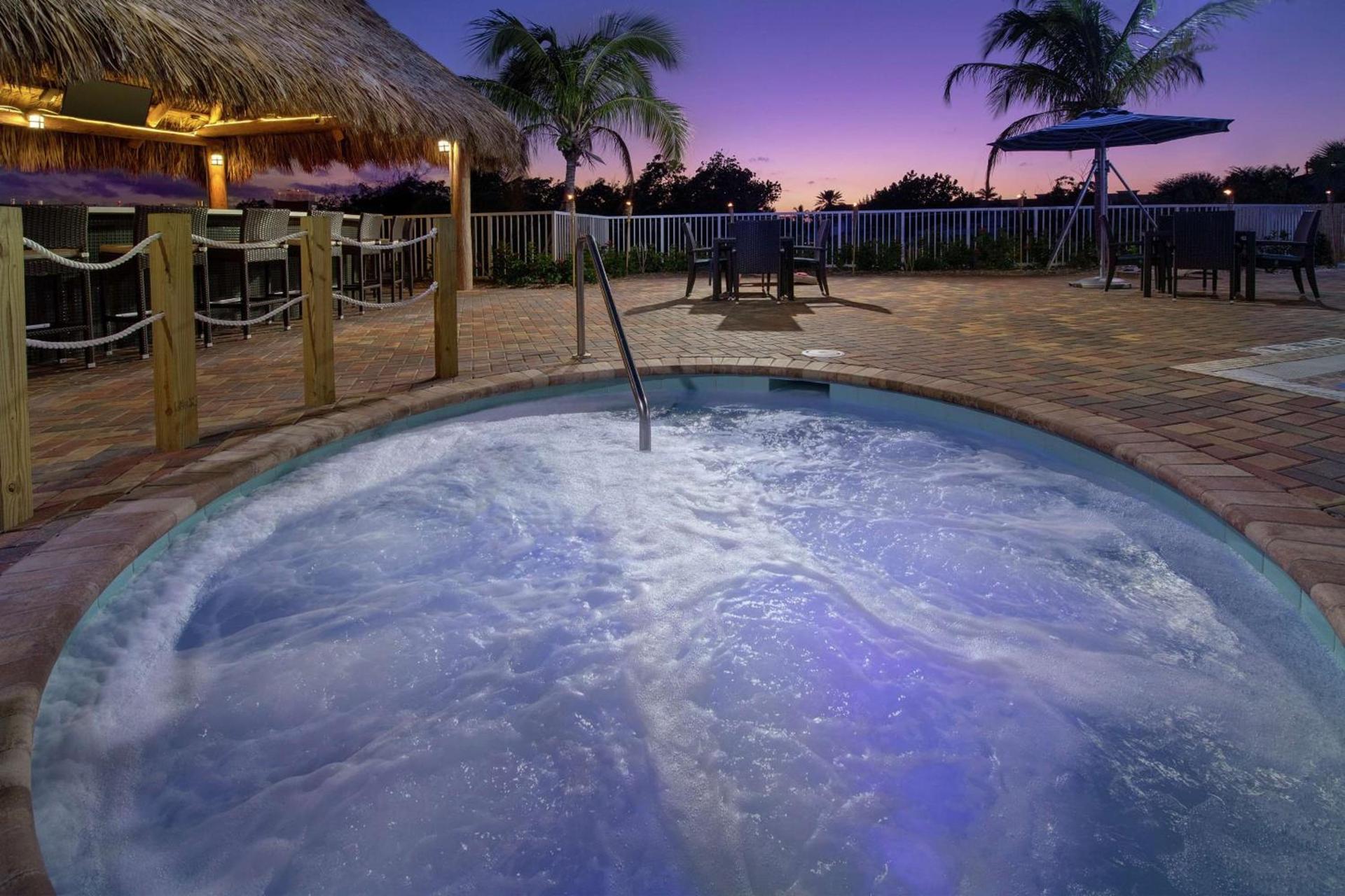 Hampton Inn Marathon - Florida Keys photo 7