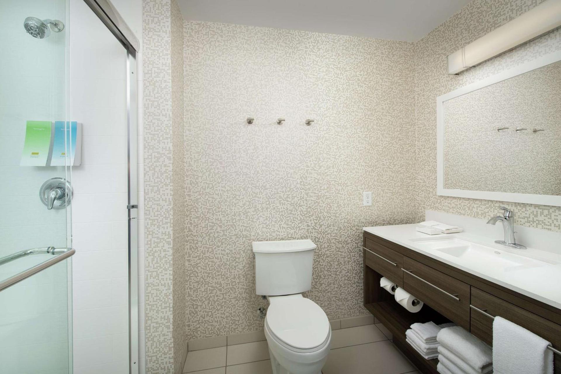 Home2 Suites By Hilton Phoenix Airport South photo 14