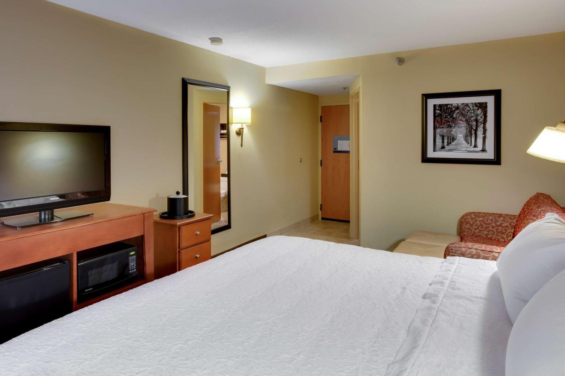 Hampton Inn Pittsburgh Greentree photo 23