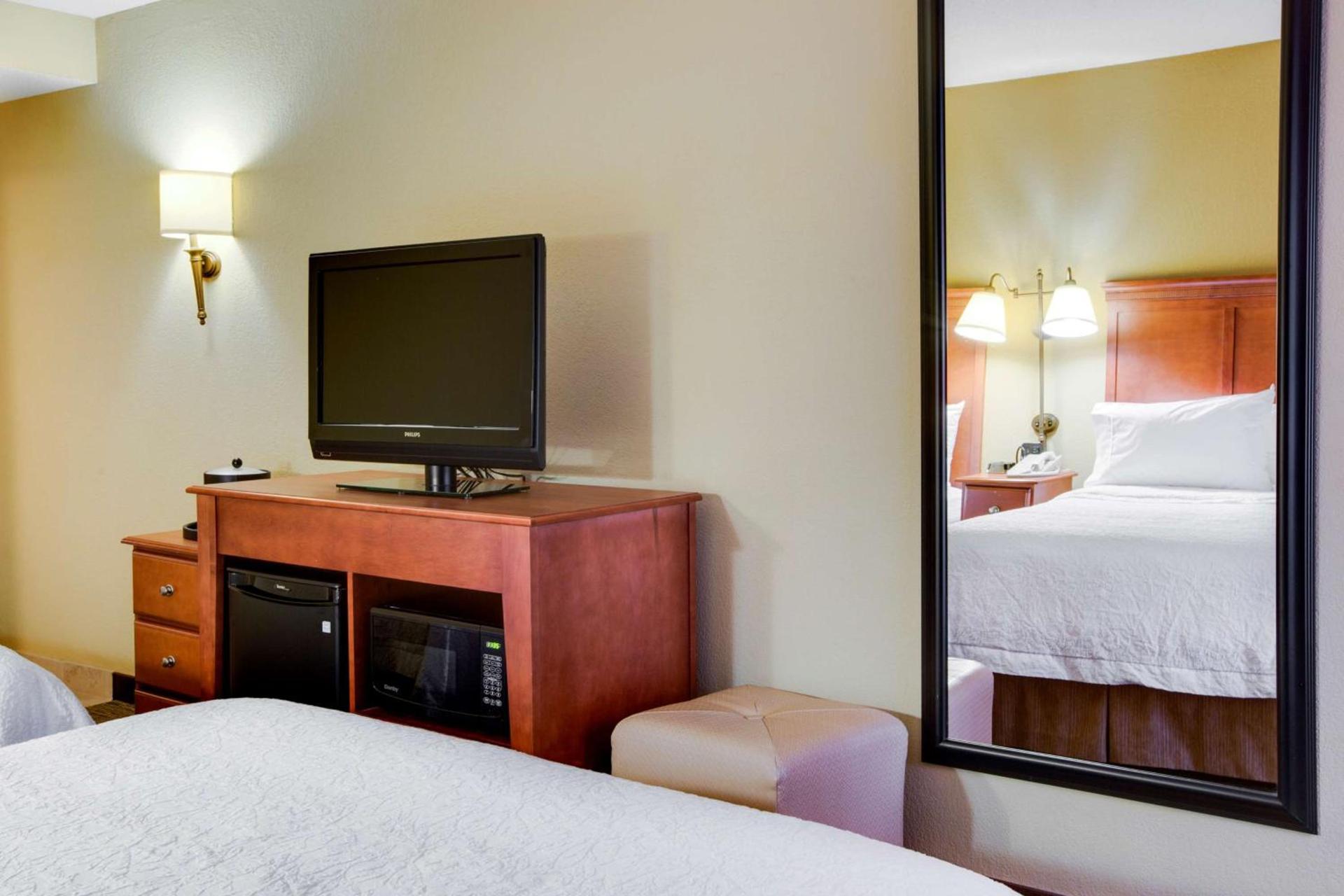 Hampton Inn Pittsburgh Greentree photo 31