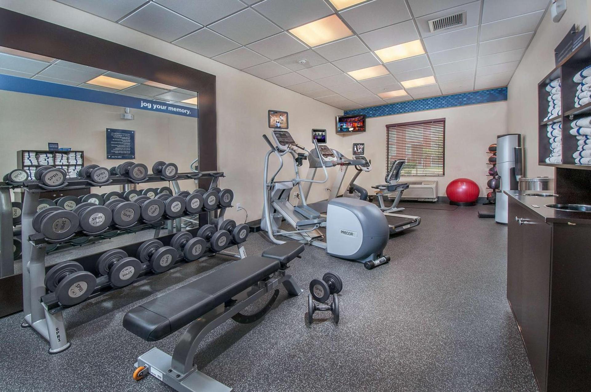 Hampton Inn and Suites San Antonio Airport photo 11