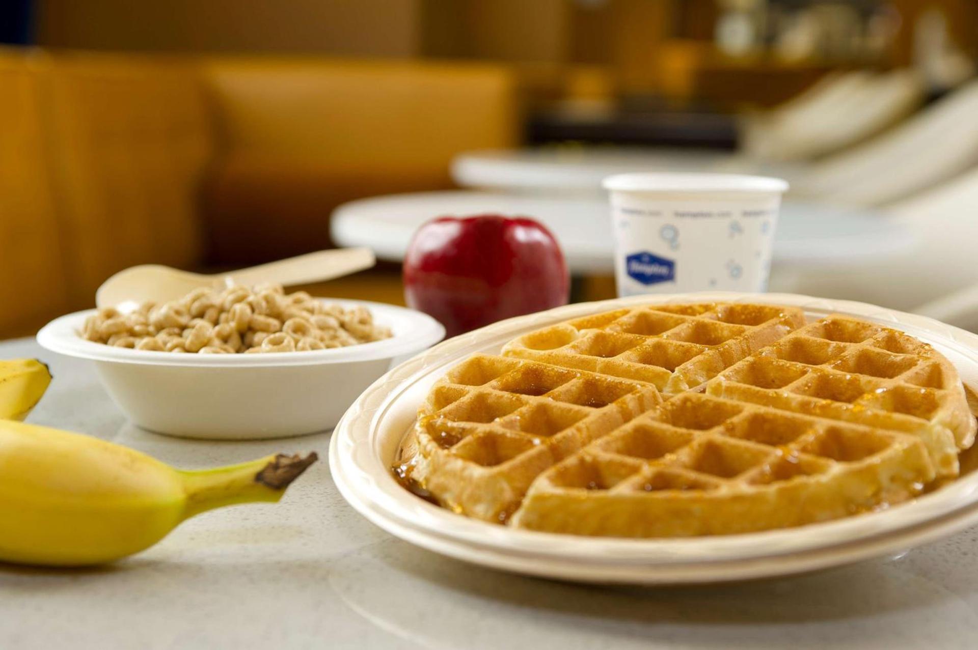 Hampton Inn and Suites Washington DC North/Gaithersburg photo 14
