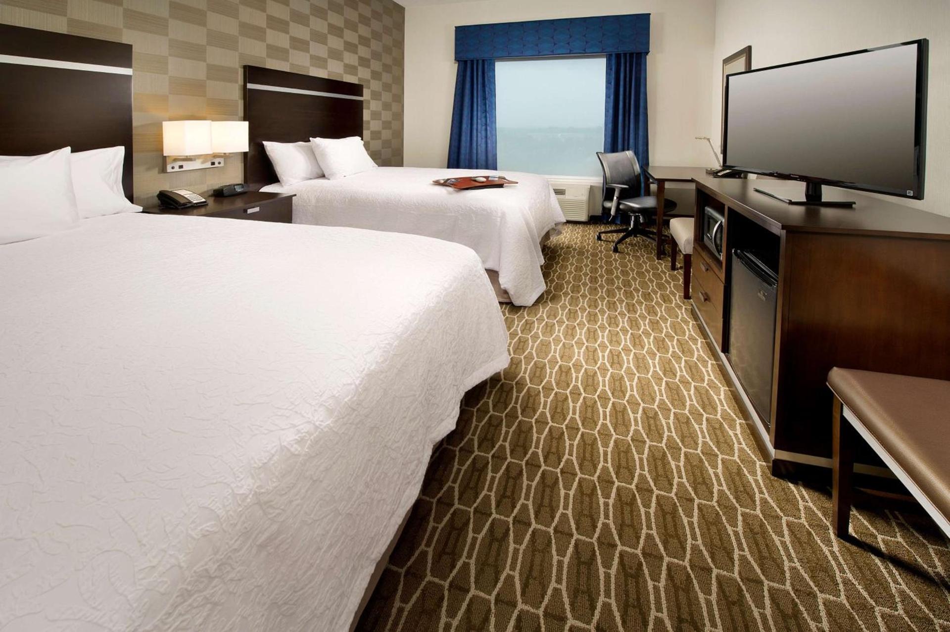 Hampton Inn and Suites Washington DC North/Gaithersburg photo 26