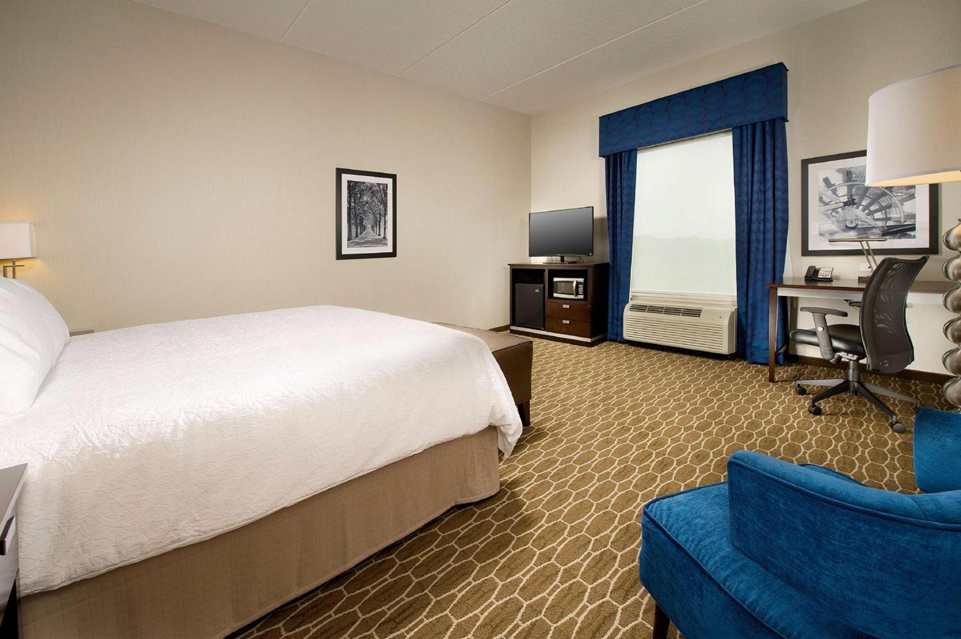 Hampton Inn and Suites Washington DC North/Gaithersburg photo 29