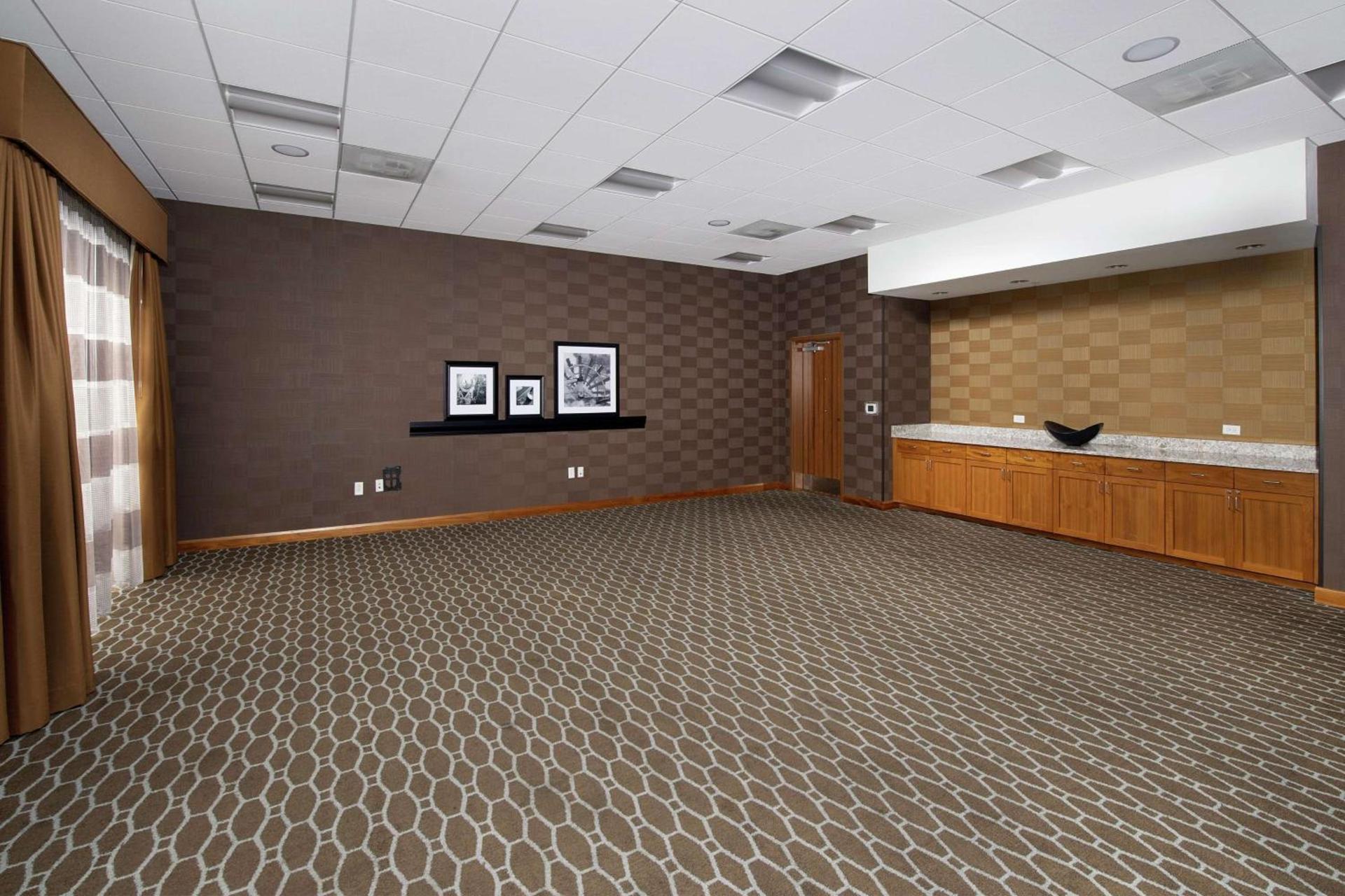 Hampton Inn and Suites Washington DC North/Gaithersburg photo 16