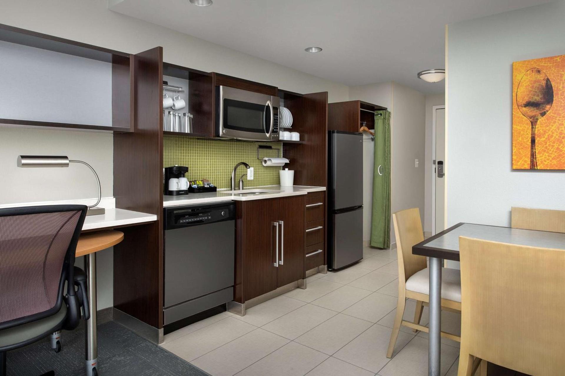 Home2 Suites by Hilton Baltimore/White Marsh photo 28