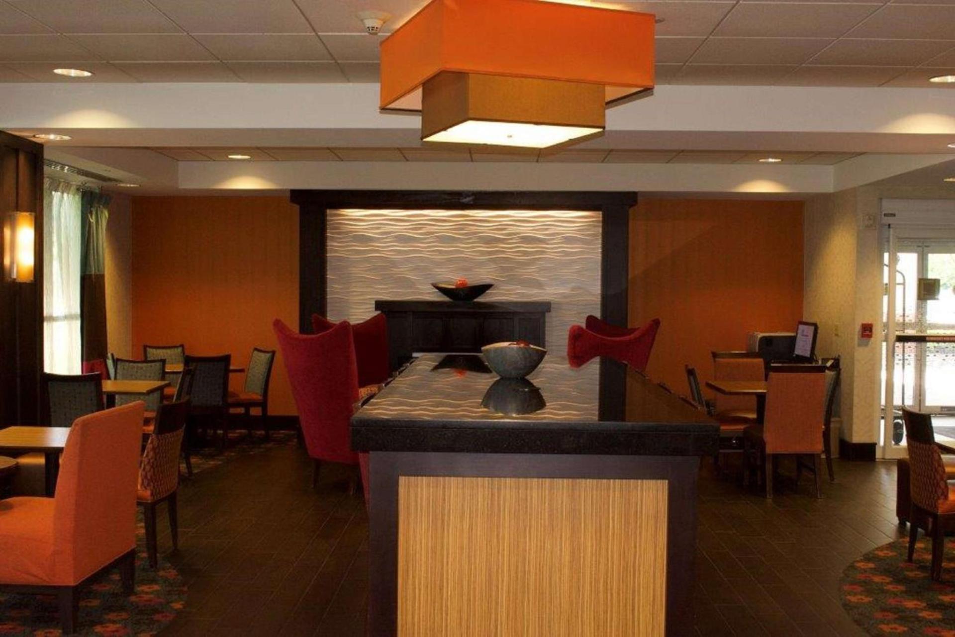 Hampton Inn Ithaca photo 2
