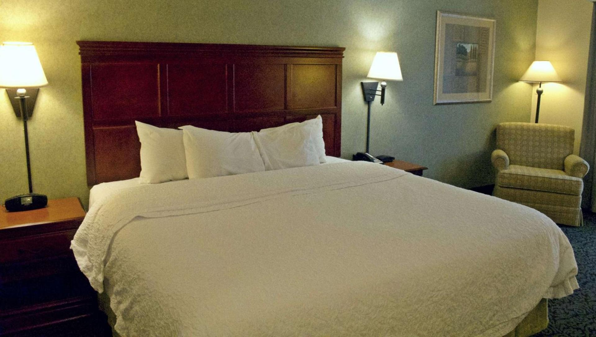 Hampton Inn Ithaca photo 14