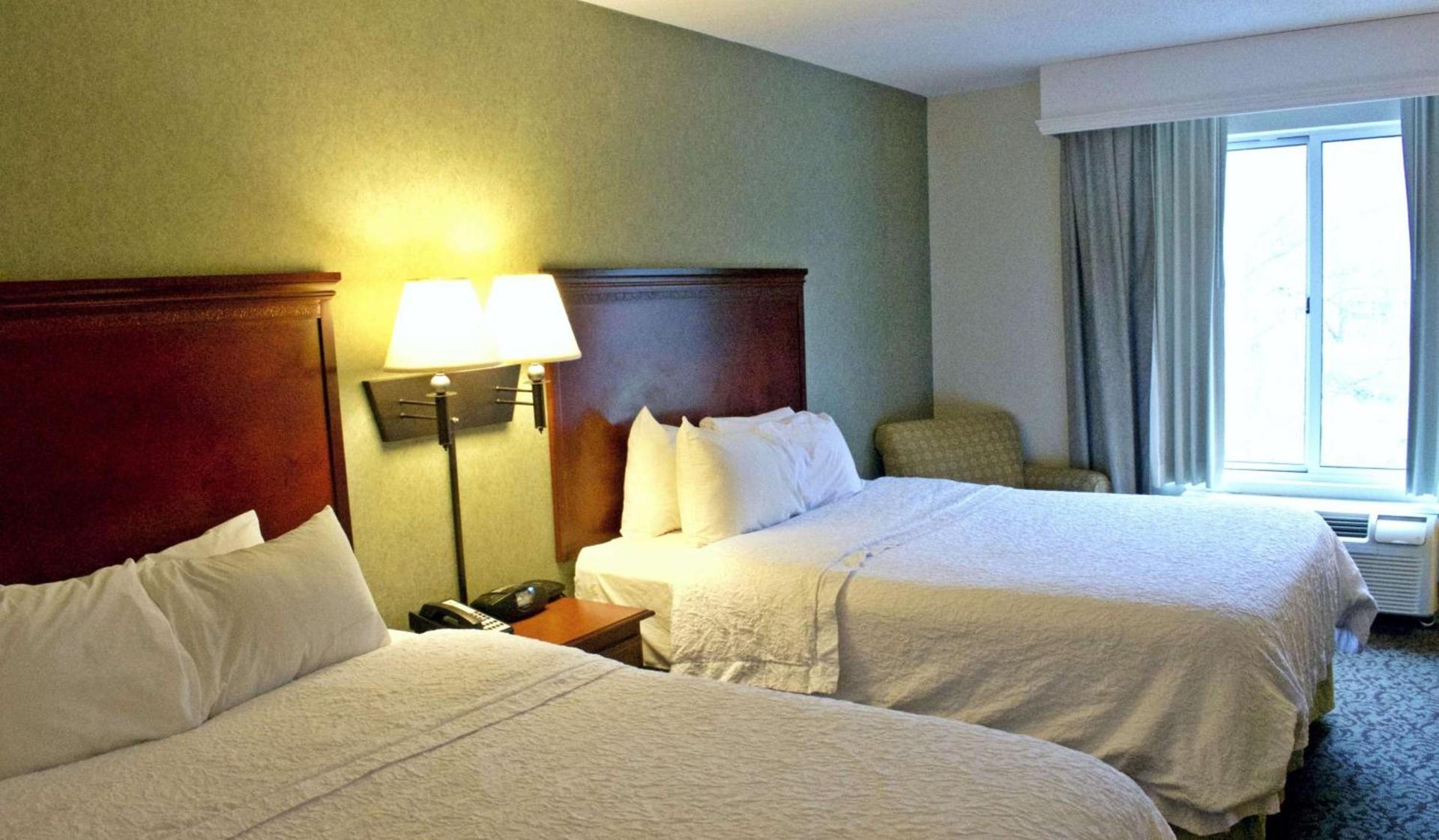 Hampton Inn Ithaca photo 15