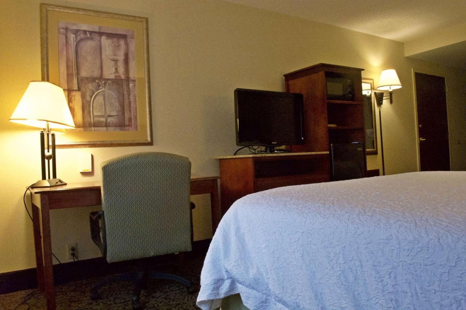 Hampton Inn Ithaca photo 19