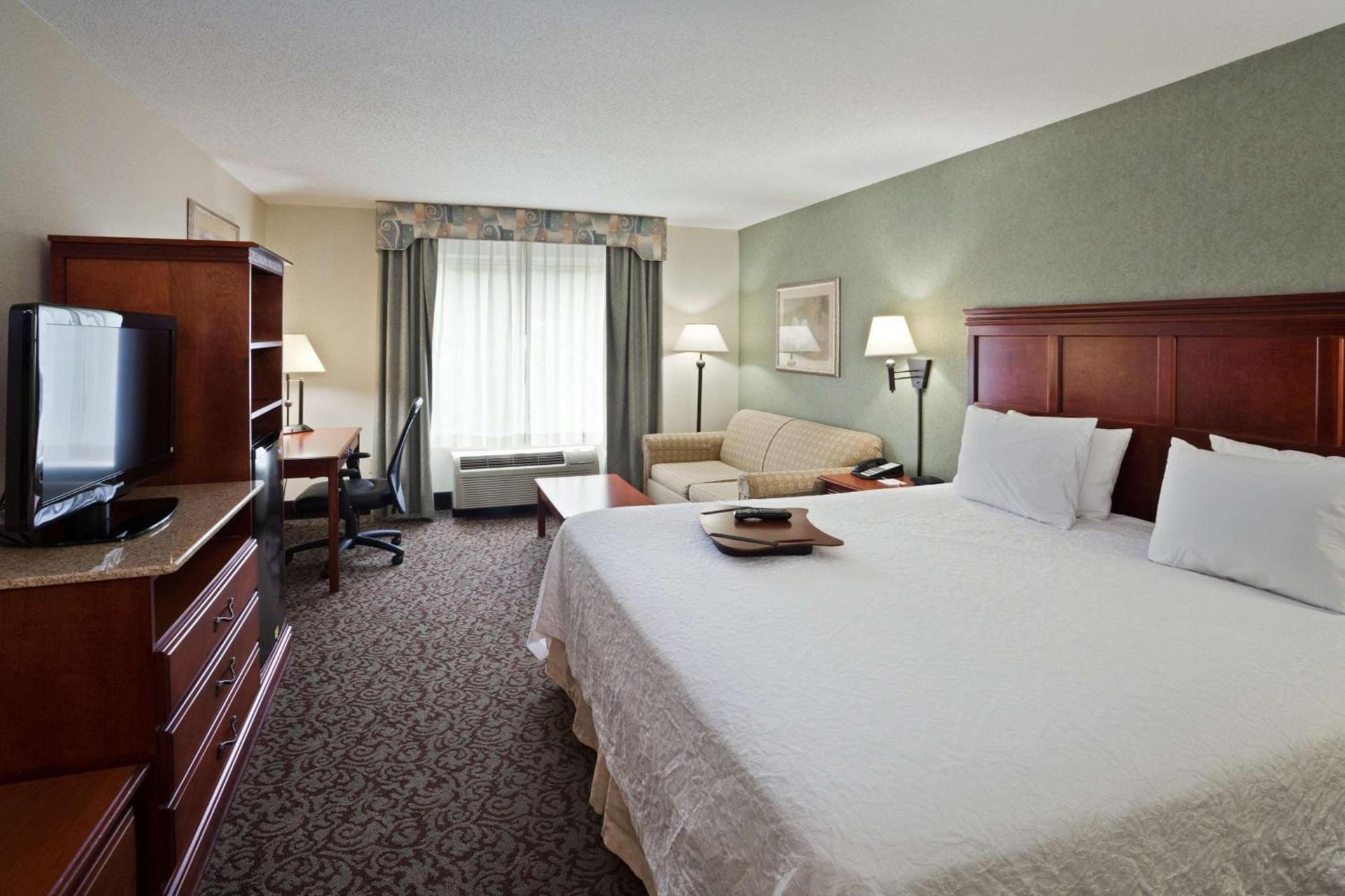 Hampton Inn Ithaca photo 24