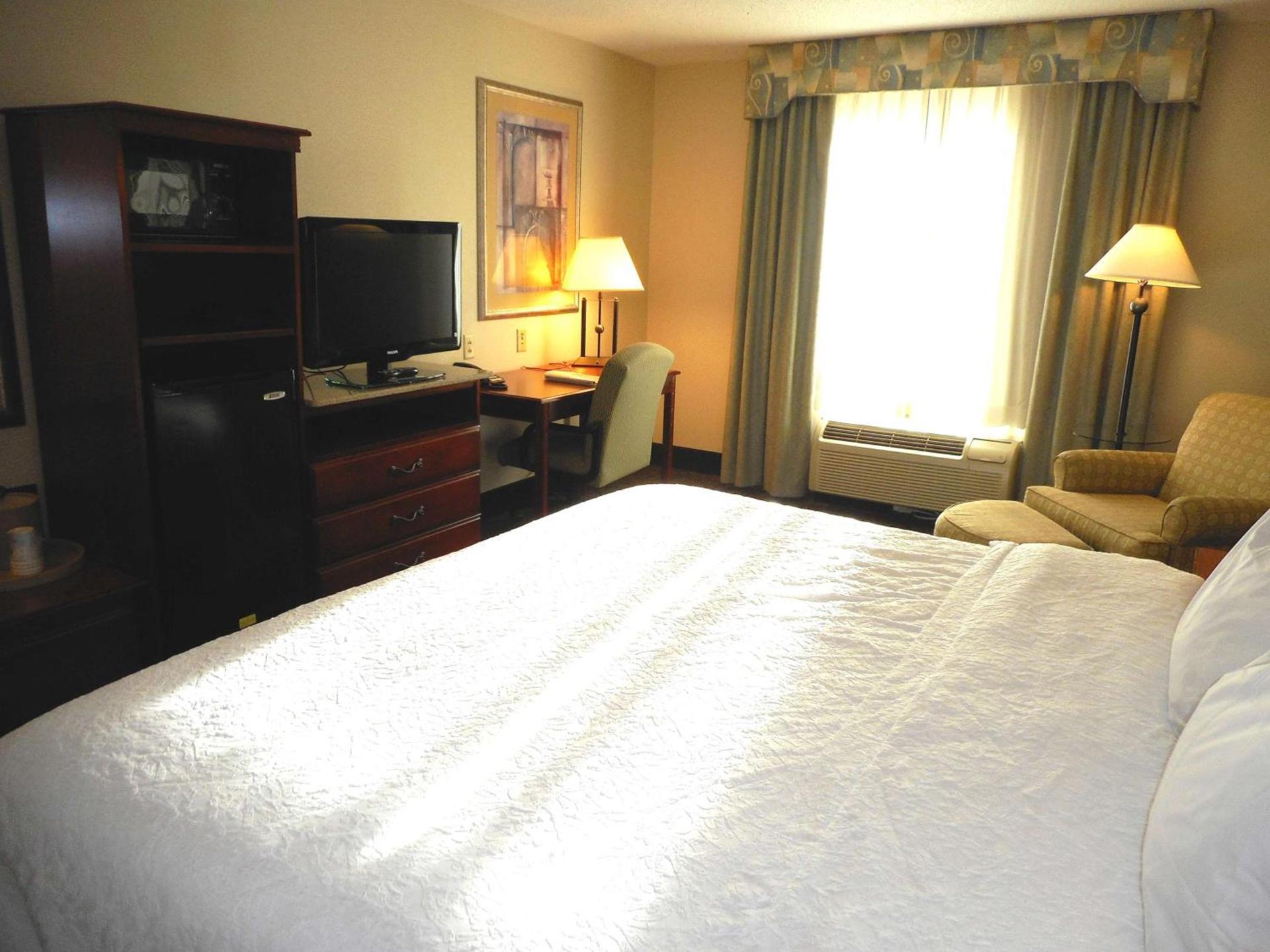 Hampton Inn Ithaca photo 27