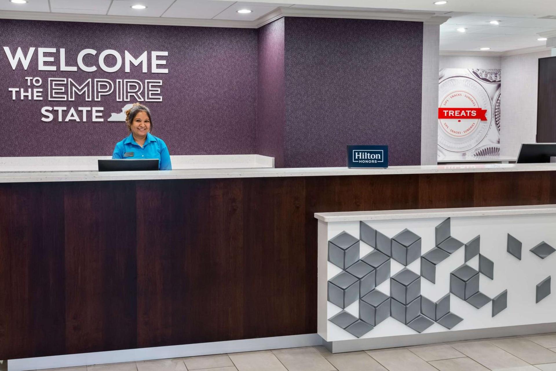 Hampton Inn & Suites Buffalo/Downtown photo 4