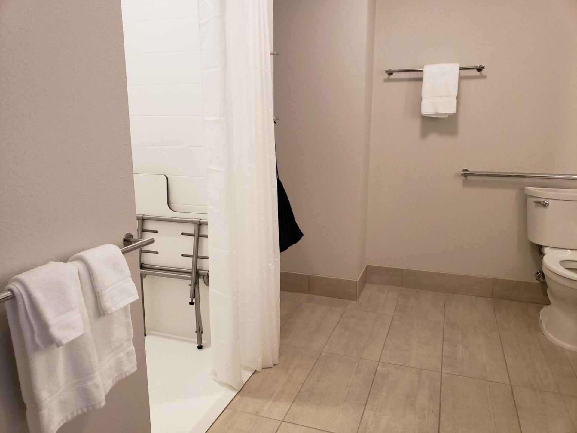 Holiday Inn Express & Suites - Brigham City - North Utah by IHG photo 19